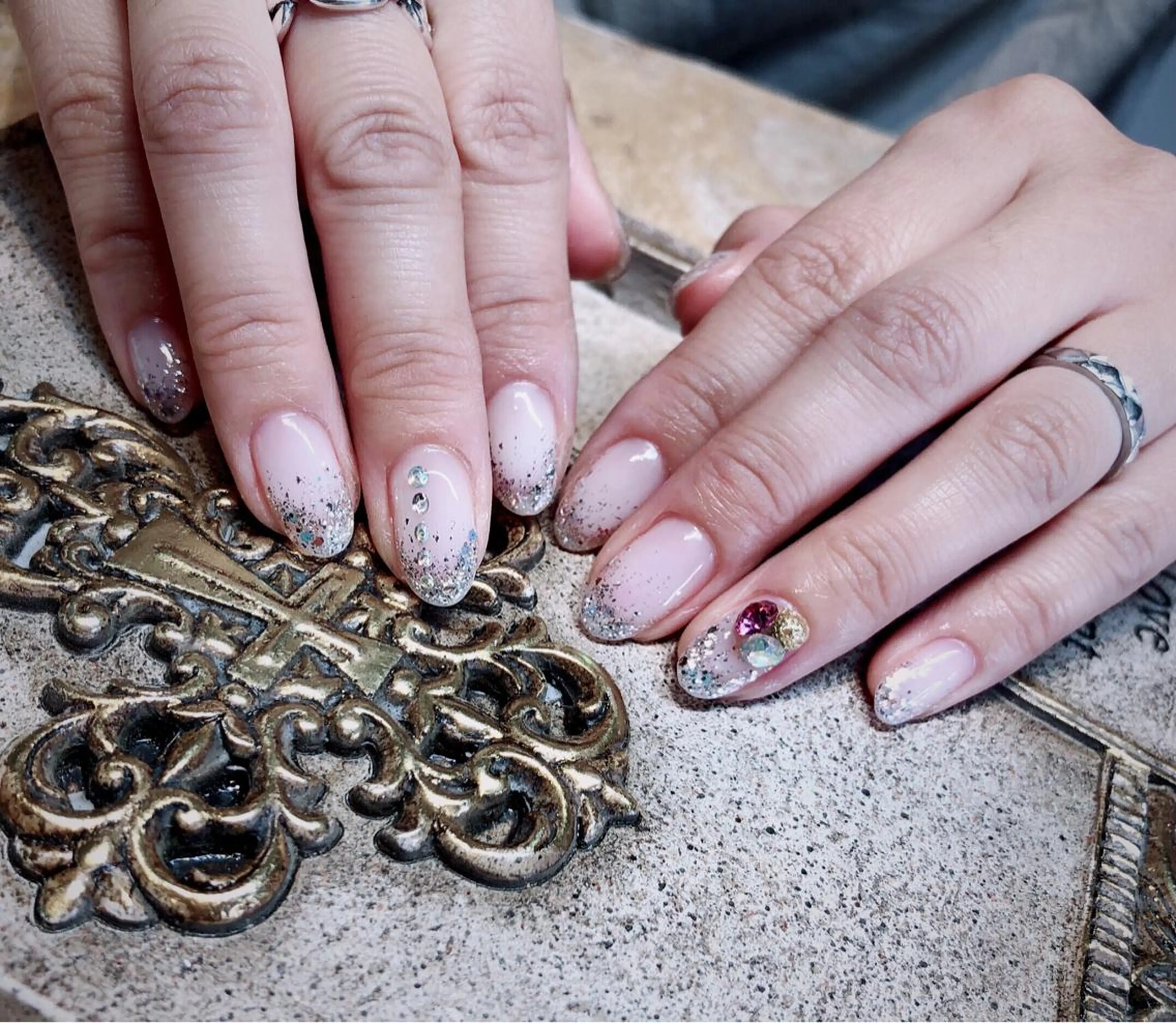 ミディアム めぐみのネイルサロン 惠のネイルデザイン