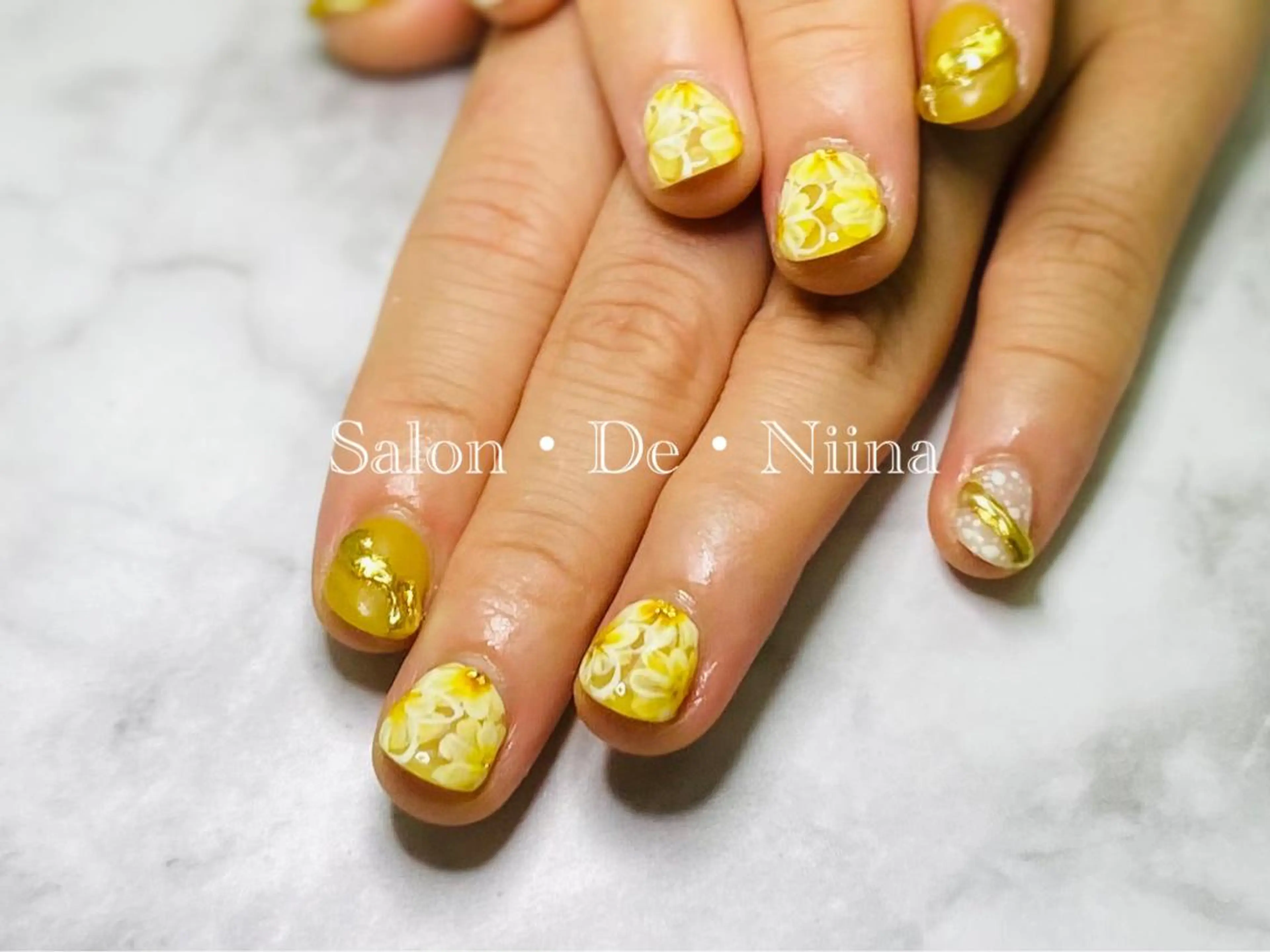 ネイル Salon•de•Niina所属・ボディビルダーSal on.DeNiinaのネイルデザイン