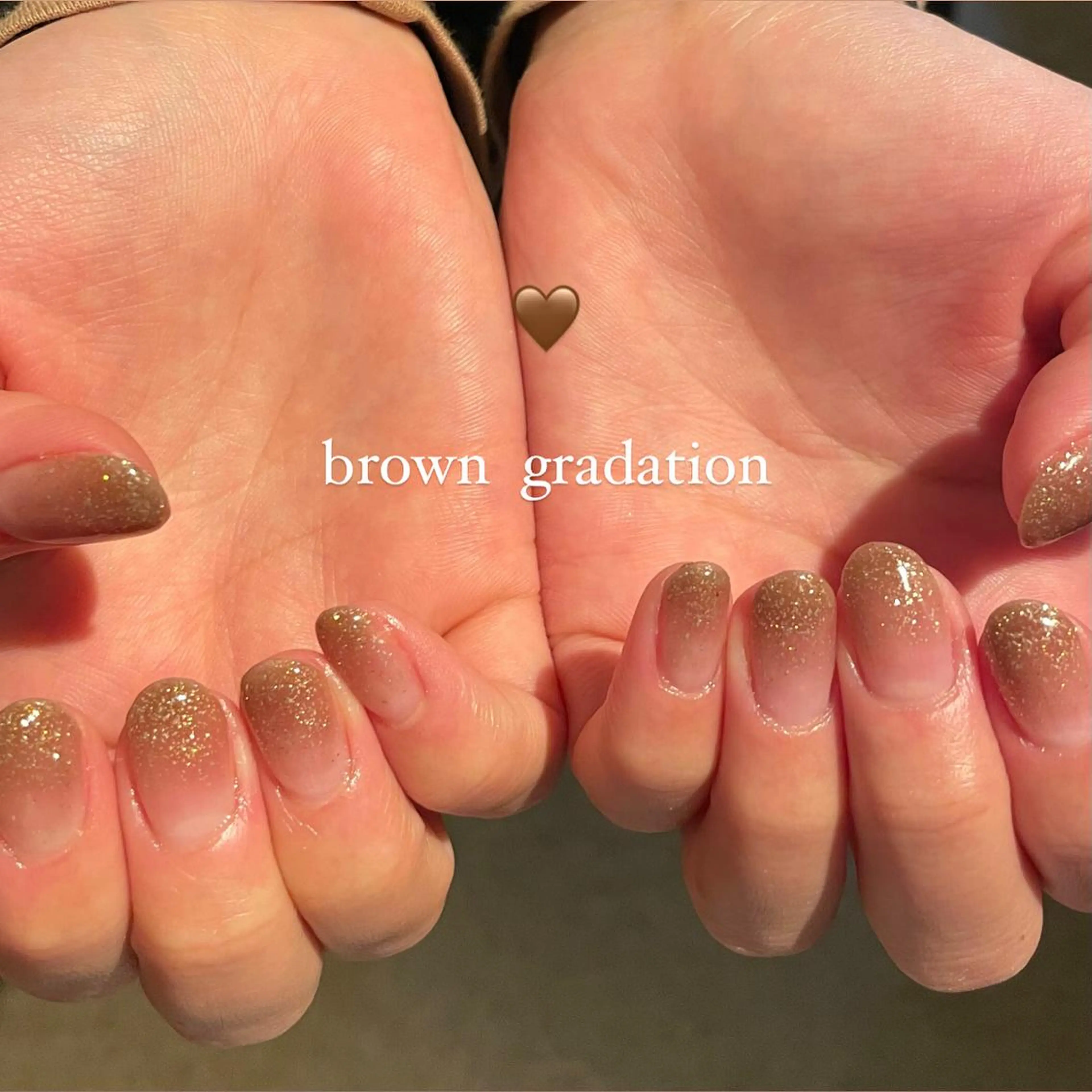 ネイル ブラウン ラメ(グリッター) 本町ネイルNail UsaMimiのネイルデザイン
