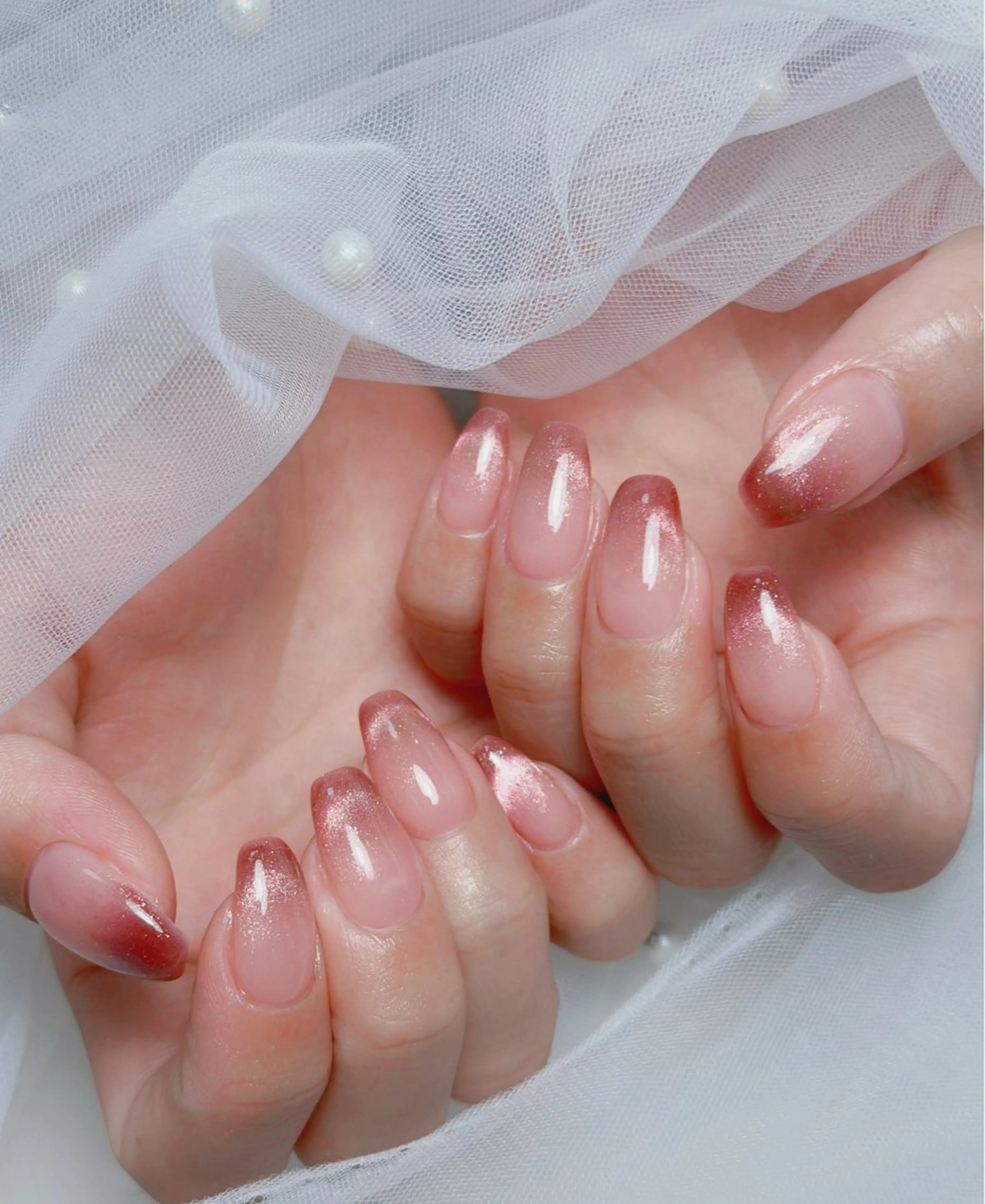 ネイル オーロラネイル 長さ出し フットネイル 韓国ネイル ラメ(グリッター) ハンドネイル 👍thumbs up nail👍のネイルデザイン