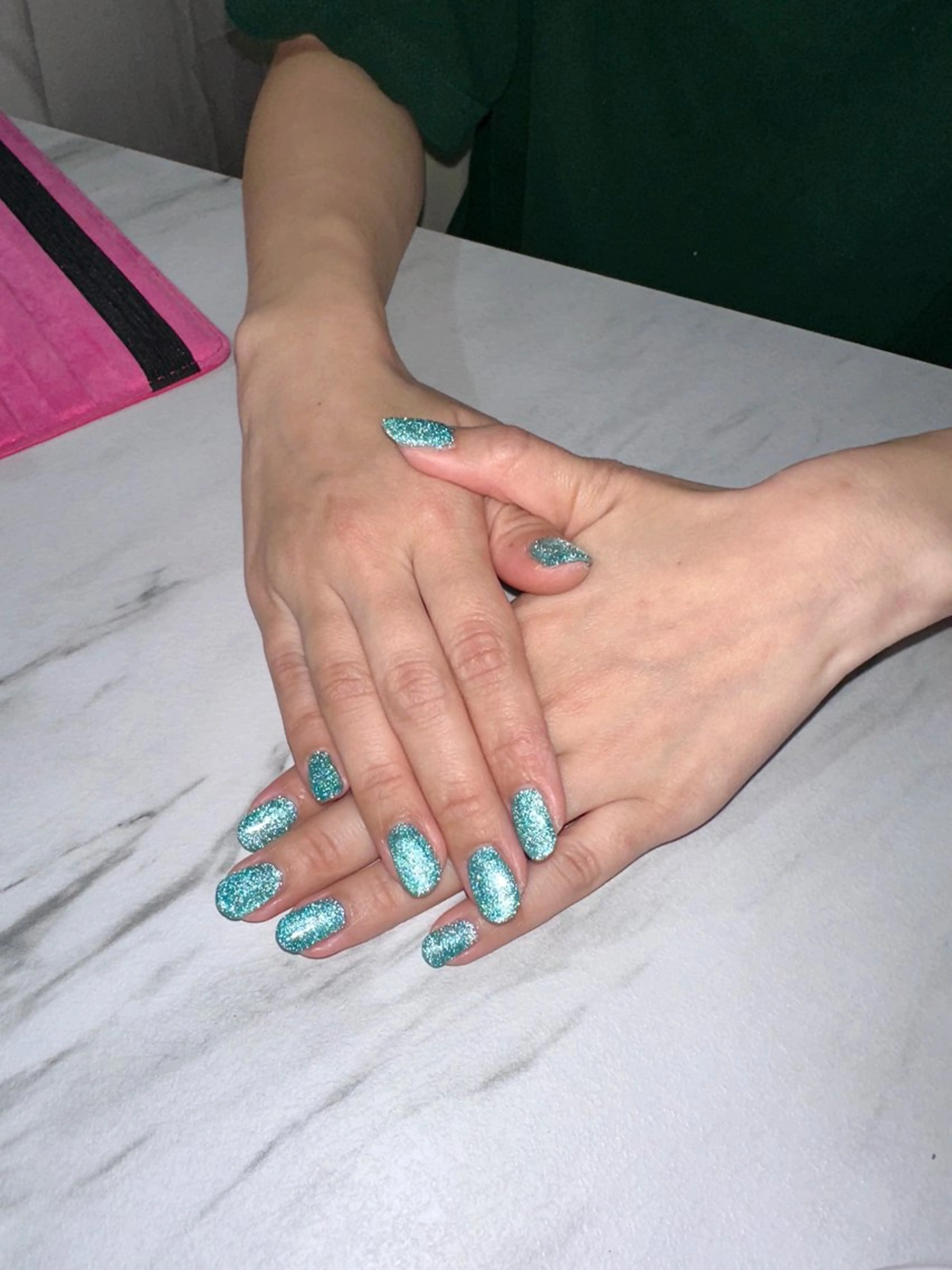 ちゅるちゅるマグネットネイル💅🏿(オフ無)の写真