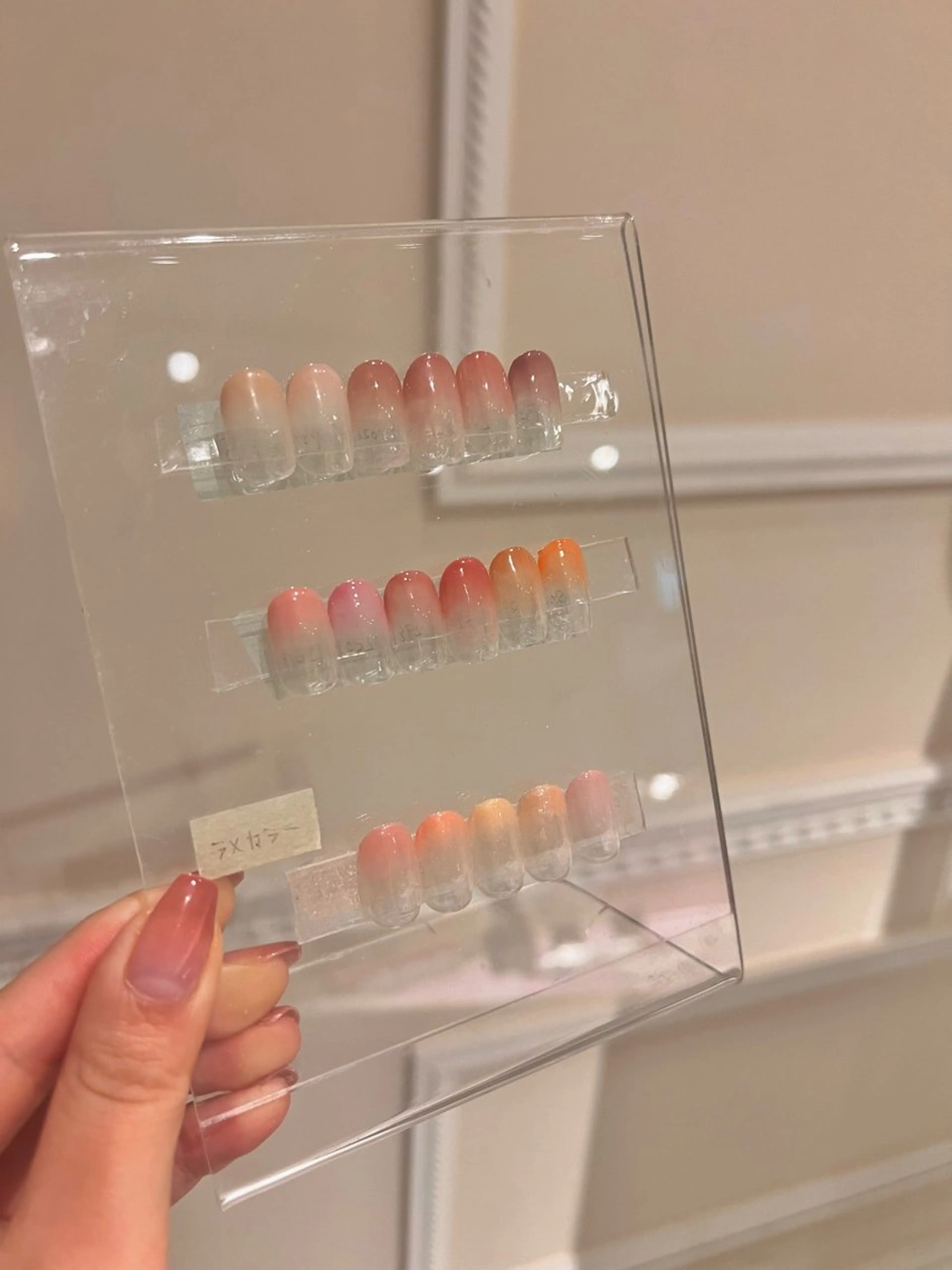 ネイル ハンドネイル 🎀チーク/ちゅるん 🫧chisa🎀のネイルデザイン