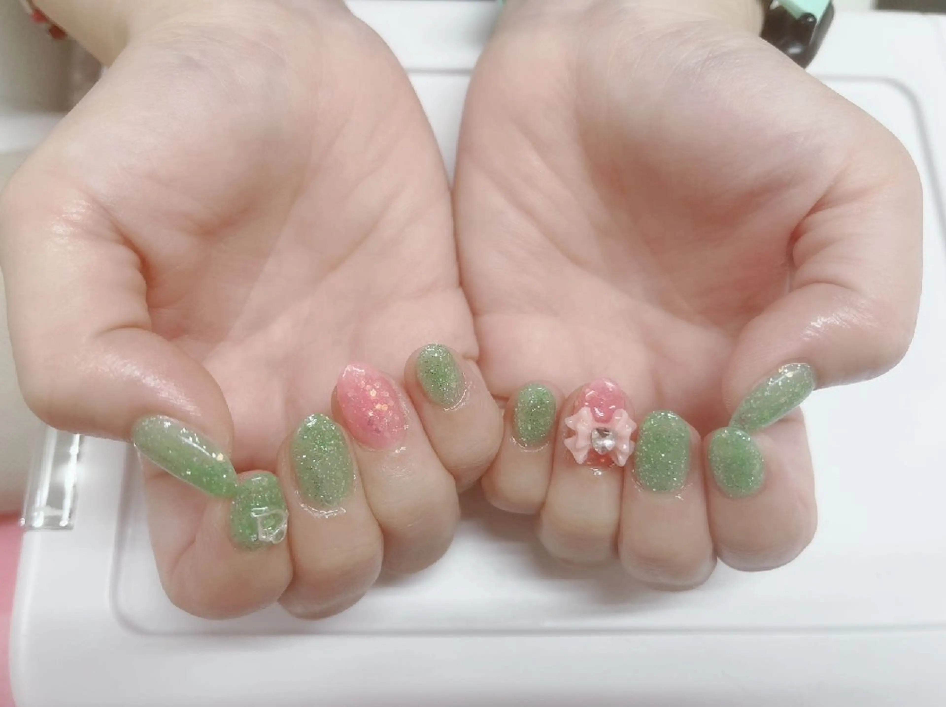 ネイル ENsalon AKIRAのネイルデザイン