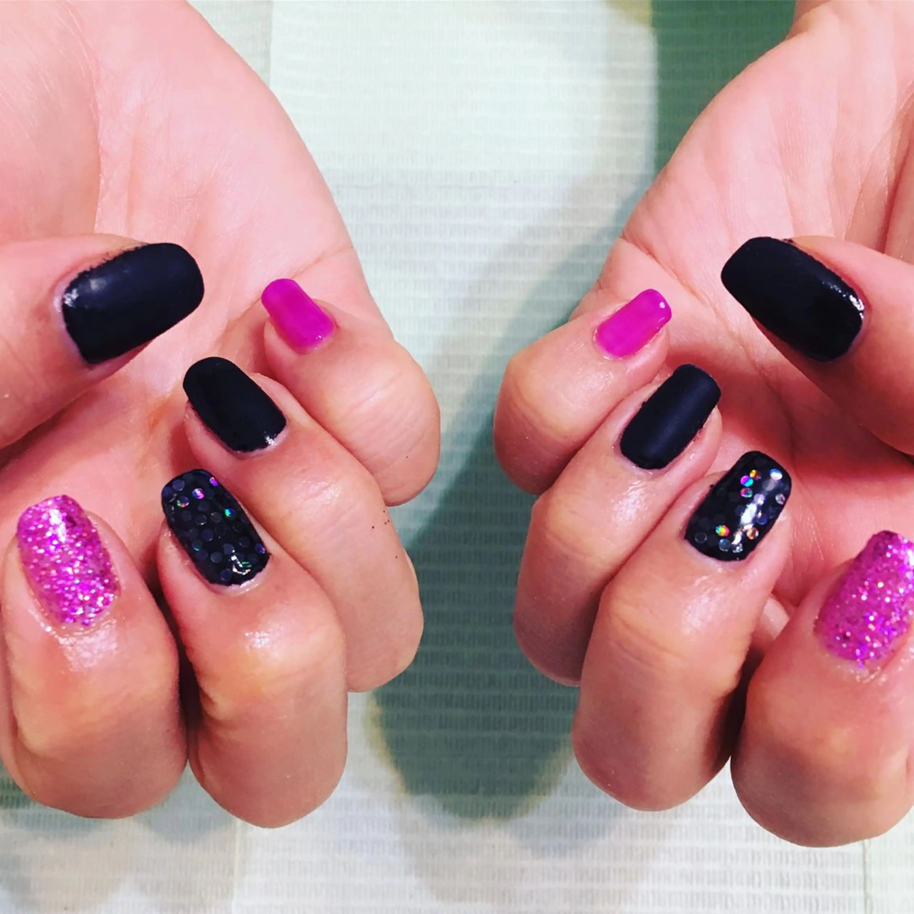 ネイル マットネイル ハンドネイル 🌈KANÅKO 🌈のネイルデザイン