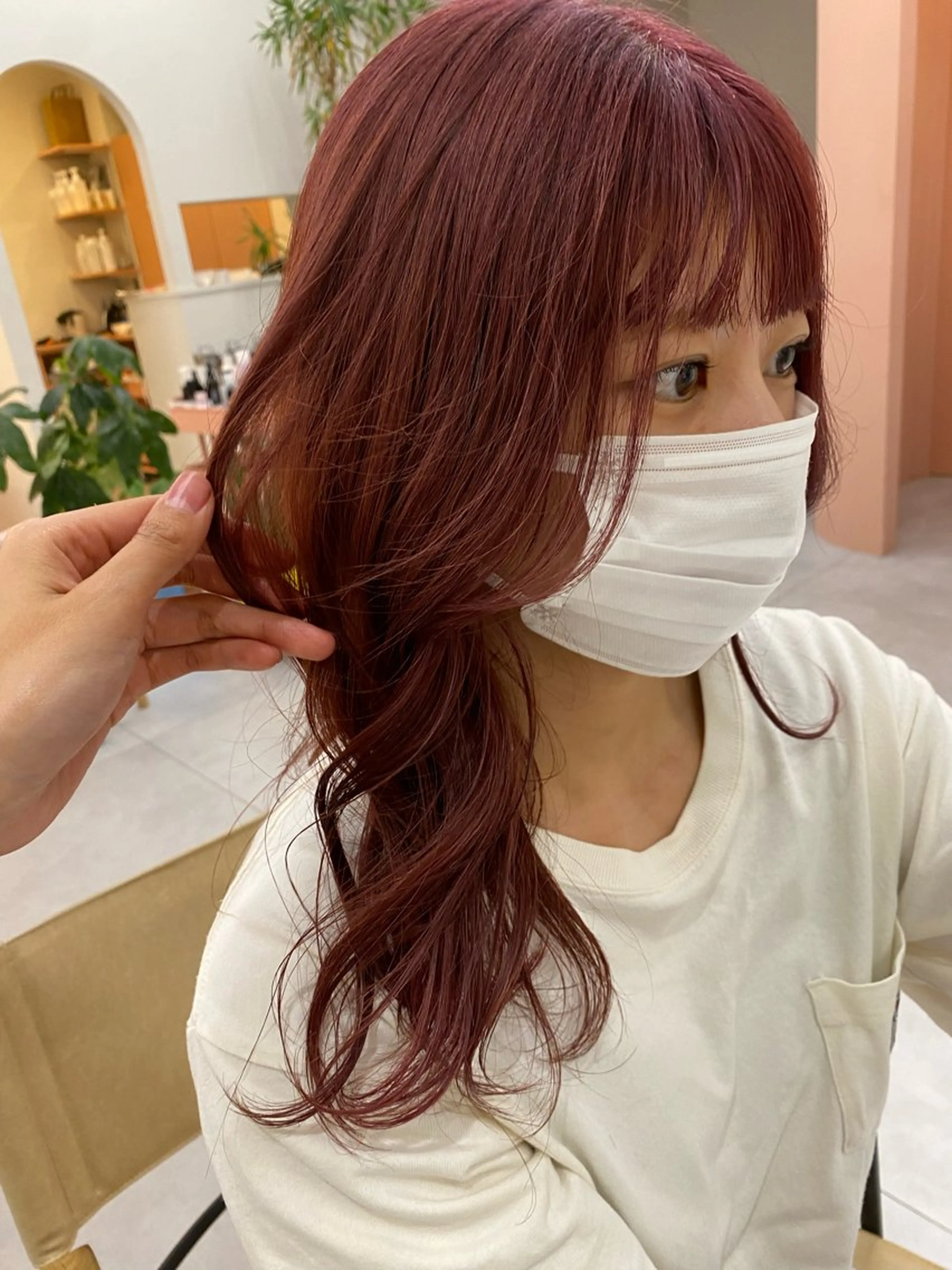 セミロング カラー ブリーチ ピンクカラー akim kaminoke所属・矢場町 🌟yopiのヘアスタイル