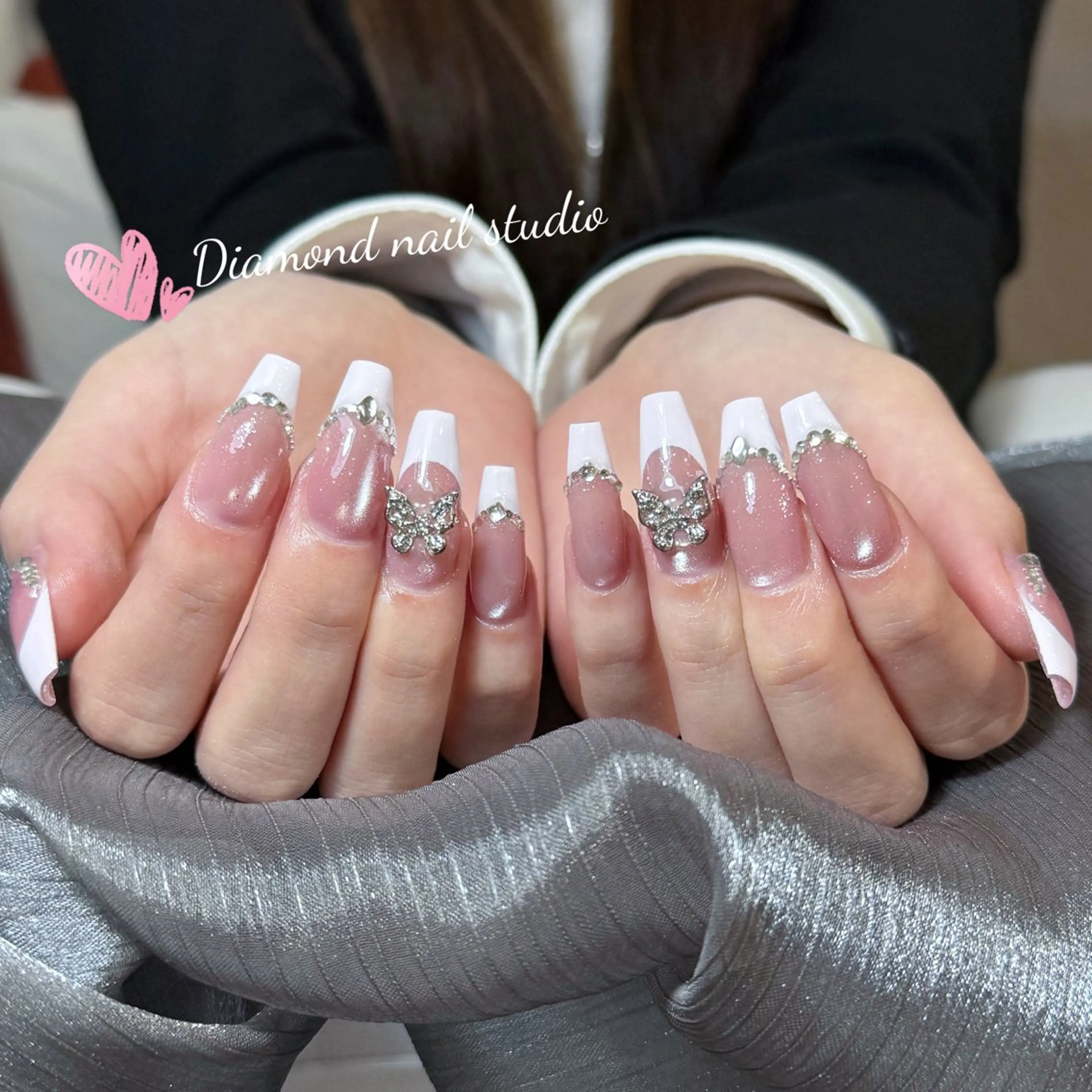 ネイル Hana 🎗のネイルデザイン