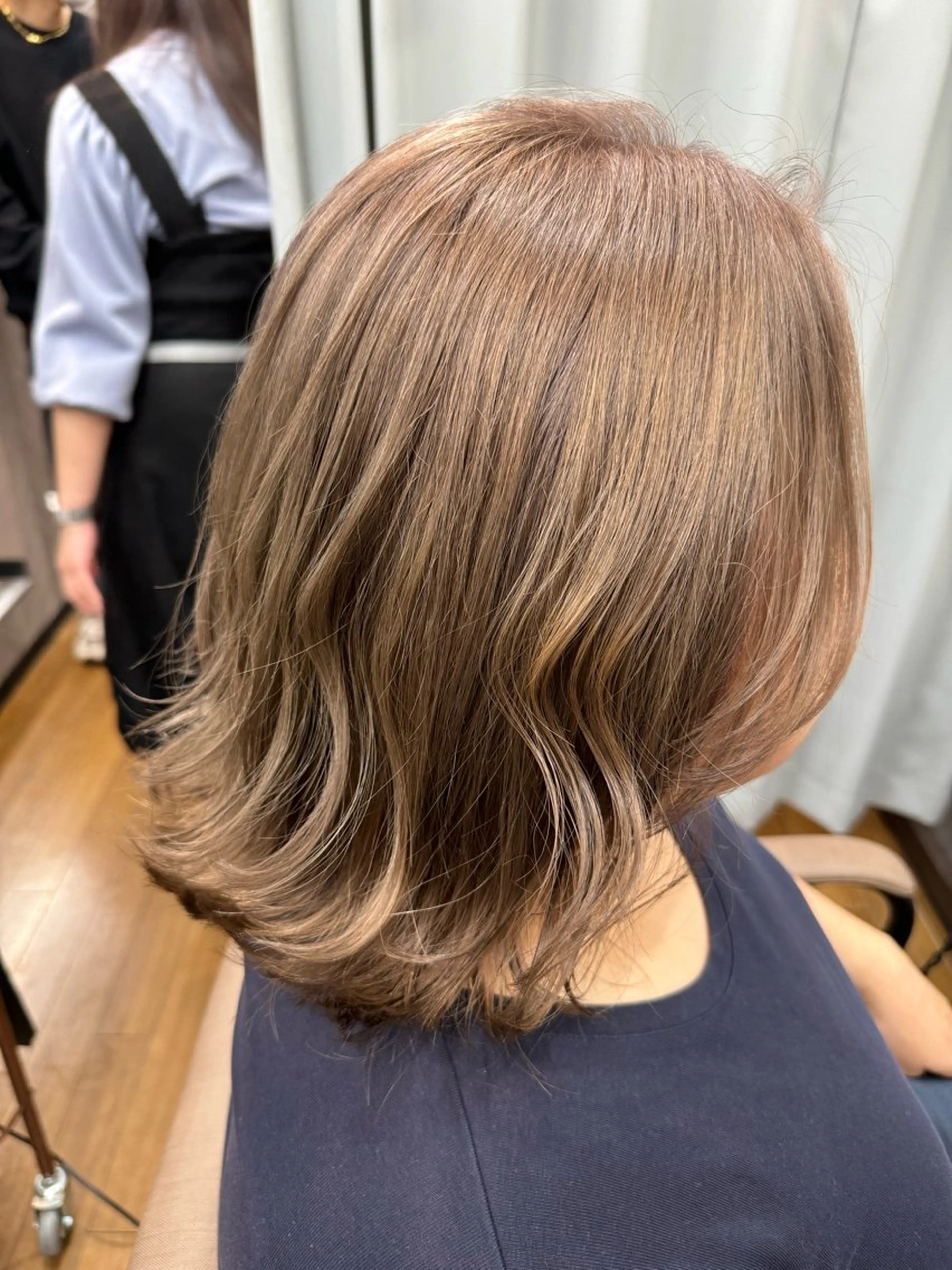 セミロング TELA  HAIR幕張本郷店所属・TELA幕張本郷店 Namikaのヘアスタイル