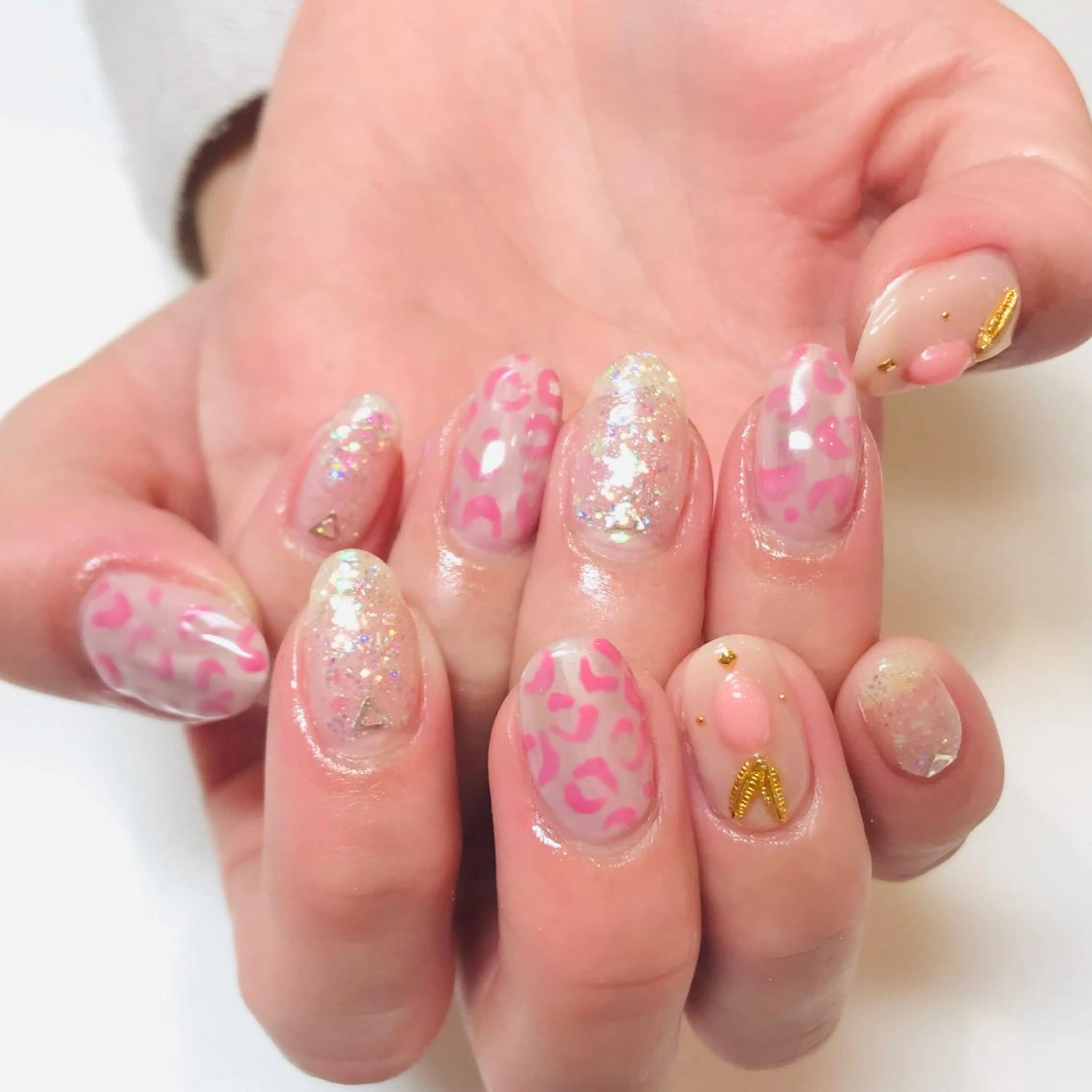 ネイル アニマル柄 ピンク Yukako. Nのネイルデザイン