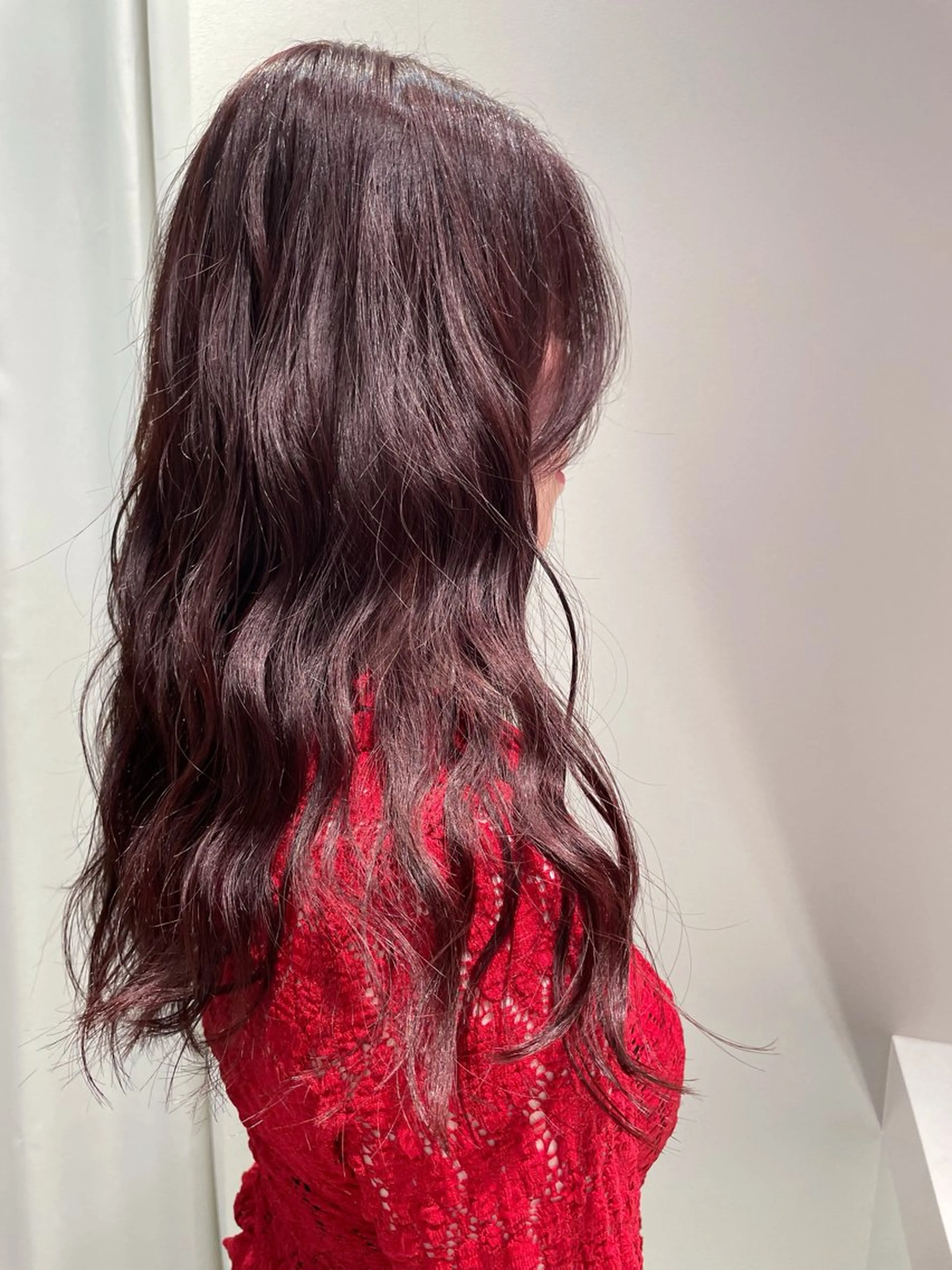 ロング カラー ヘアカラー トリートメント 佐野 えり奈のヘアスタイル