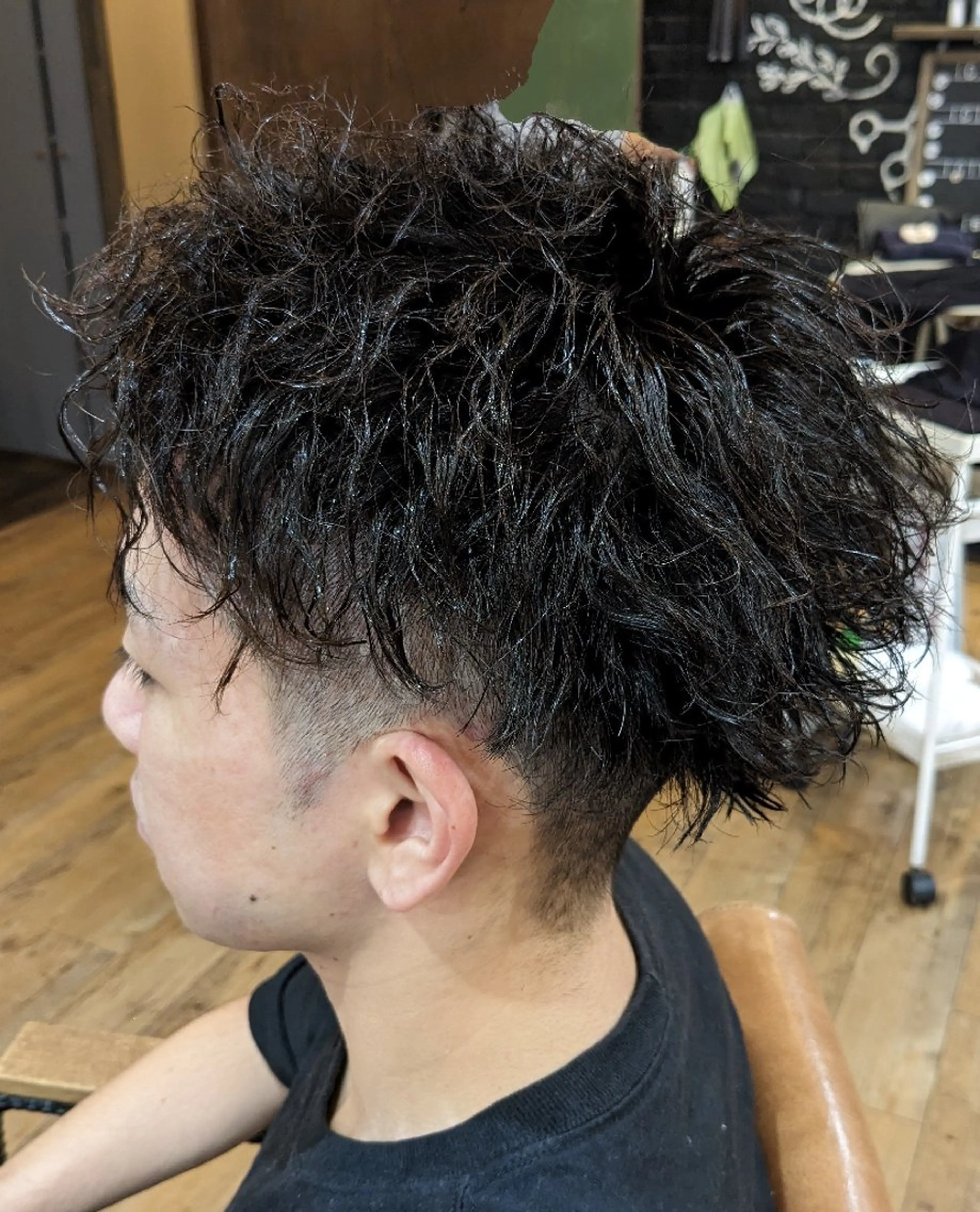 ショート メンズ パーマ メンズパーマ ツーブロック カット パーマ 北澤 港のヘアスタイル