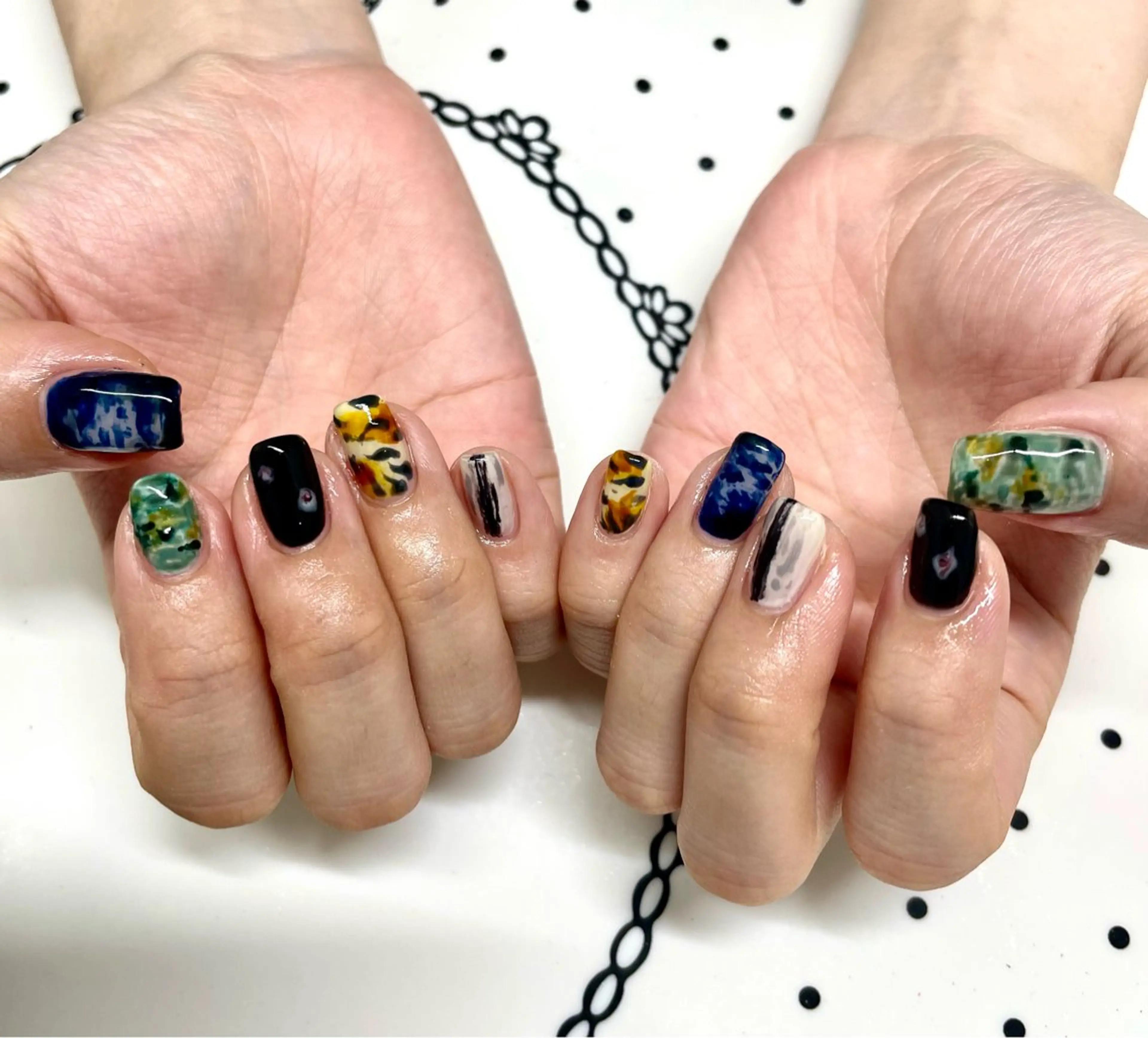 ネイル ハンドネイル nailsalon sugarr所属・nailist cocoのネイルデザイン