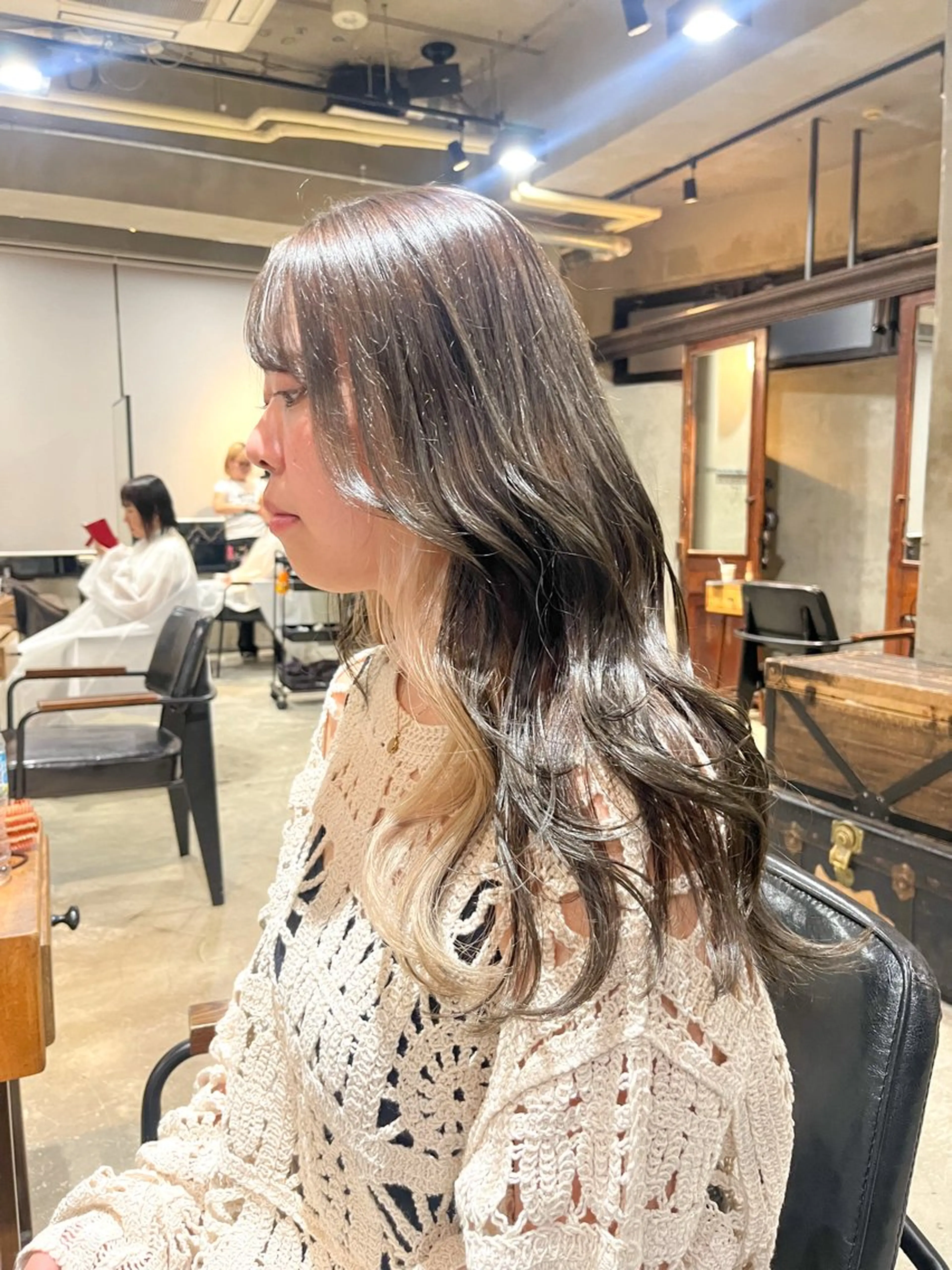 ロング カラー カット ヘアカラー トリートメント ヘアセット 似合わせハイトーン 🍯ayumi🍯のヘアスタイル