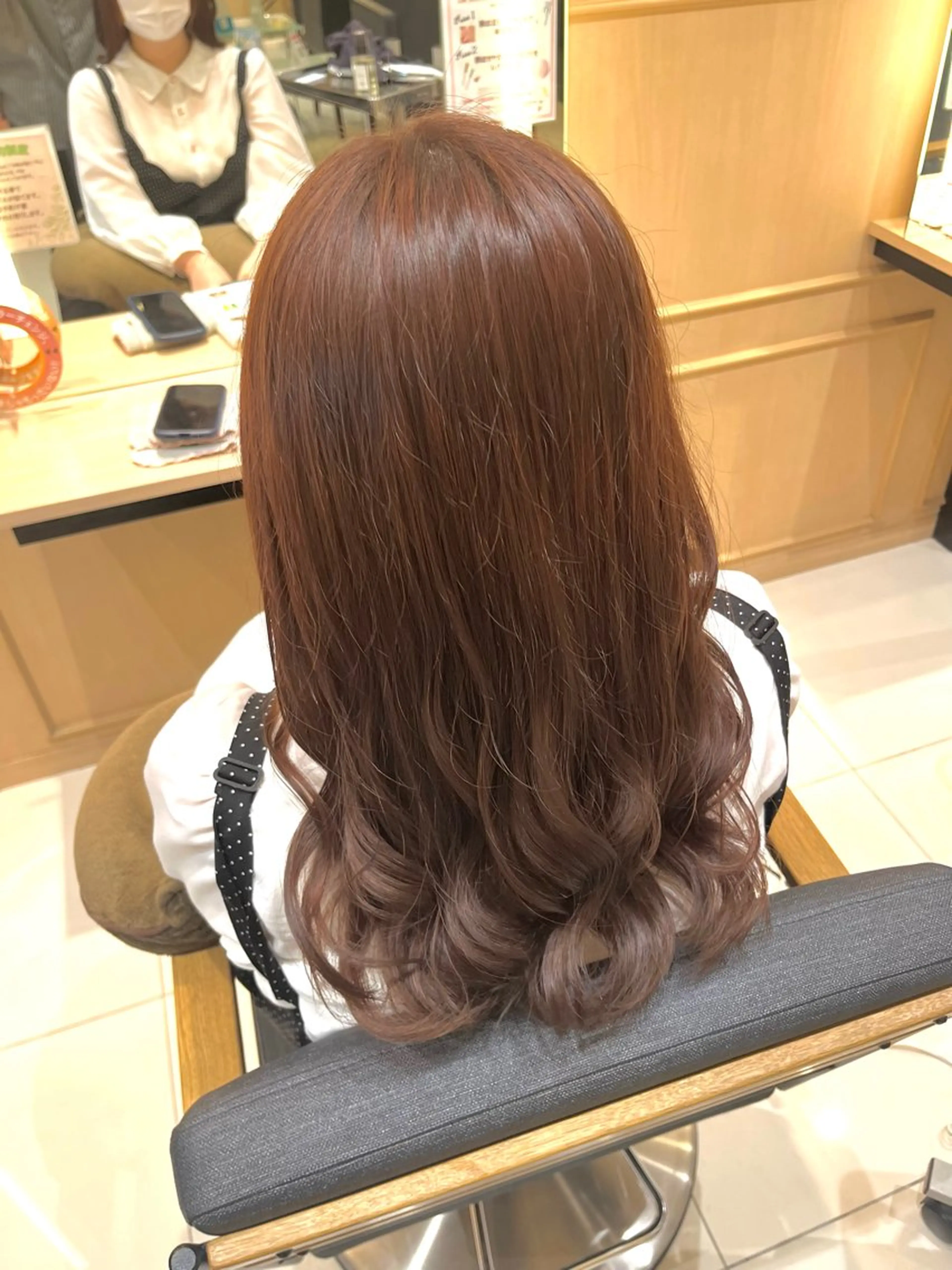 ロング 🌈暖色カラー LOHASせいな🌈のヘアスタイル