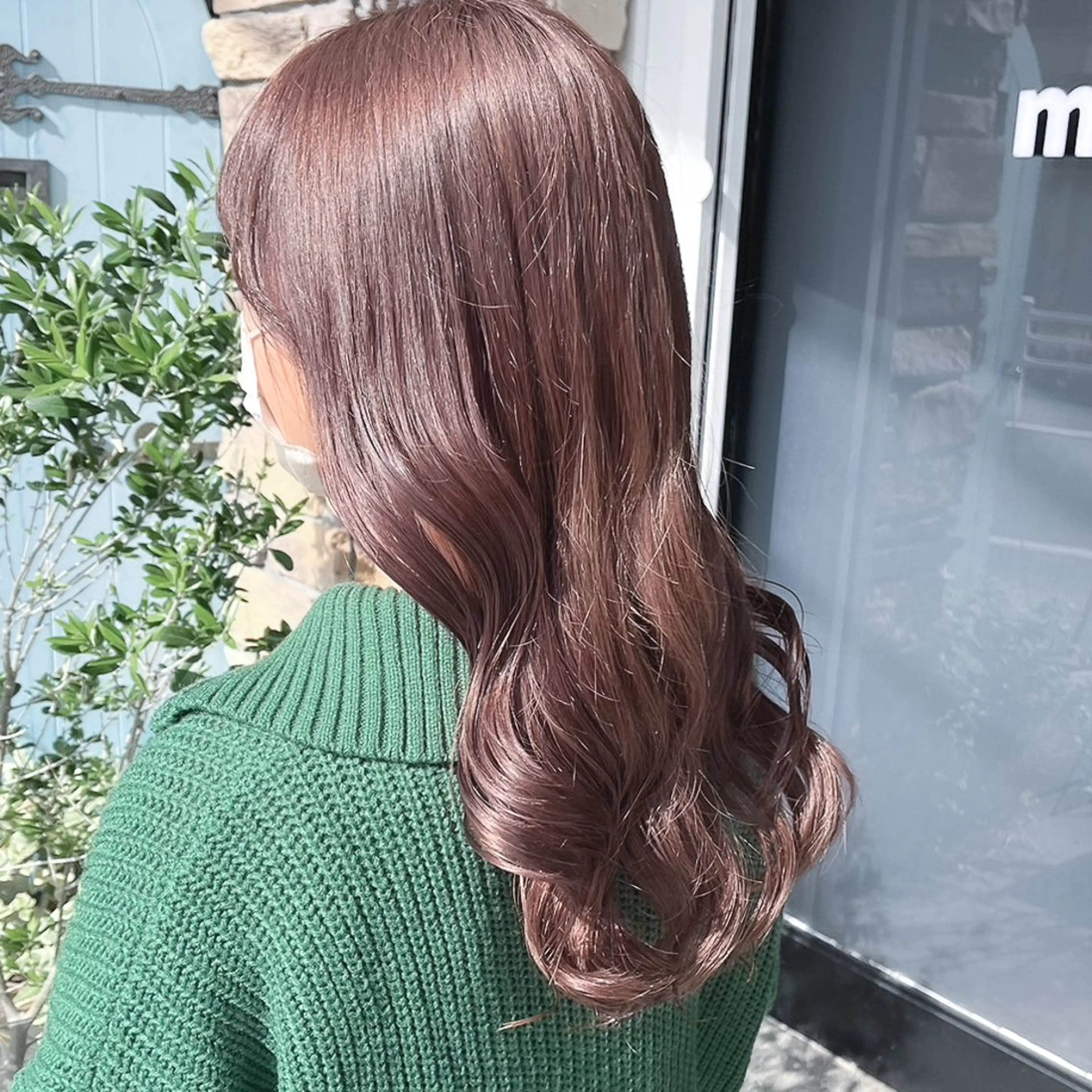 ロング カラー ベージュカラー ピンクカラー ピンクベージュ カット ヘアカラー トリートメント 透明感カラー/パーマ 🌀アオノのヘアスタイル