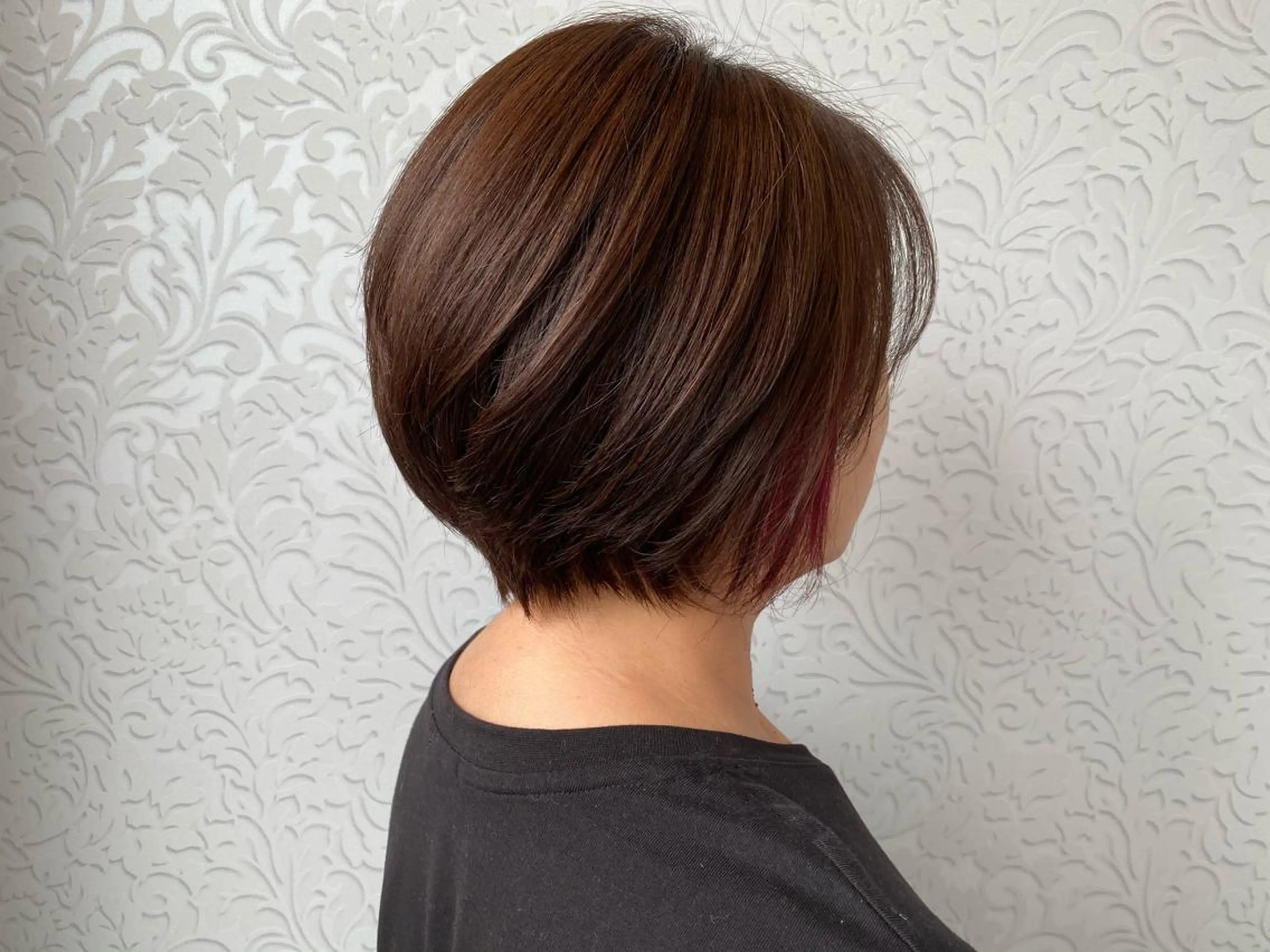 ショート カラー ショートボブ イヤリングカラー ボブ ショートヘア PETZjasmine所属・顔周りカット/透明感 カラー🤍大塚蛍のヘアスタイル