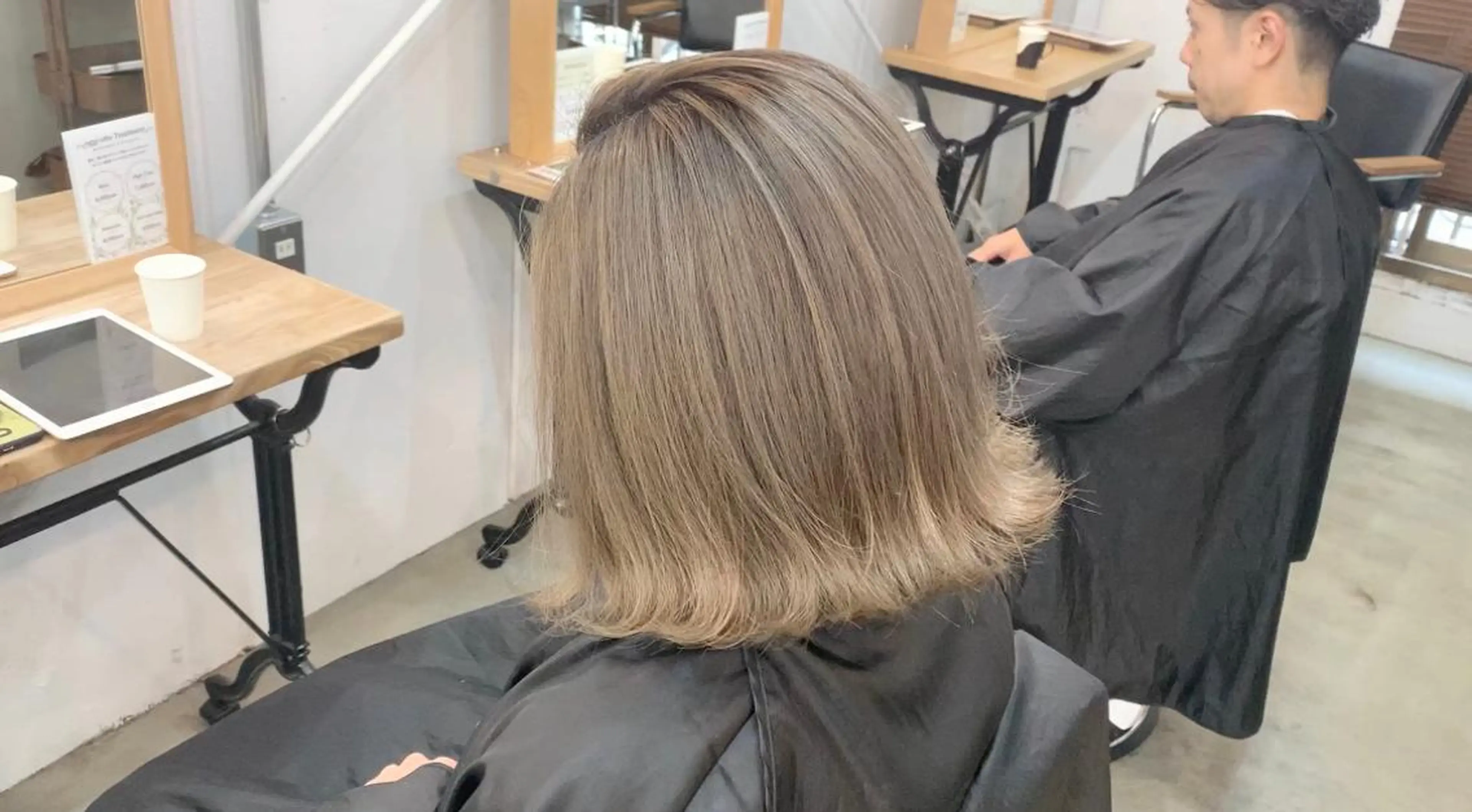 ショート カラー ヘアアレンジ ネイル マツエク・マツパ ブリーチ カット ヘアカラー トリートメント ブリーチ特化 / share 元太のヘアスタイル