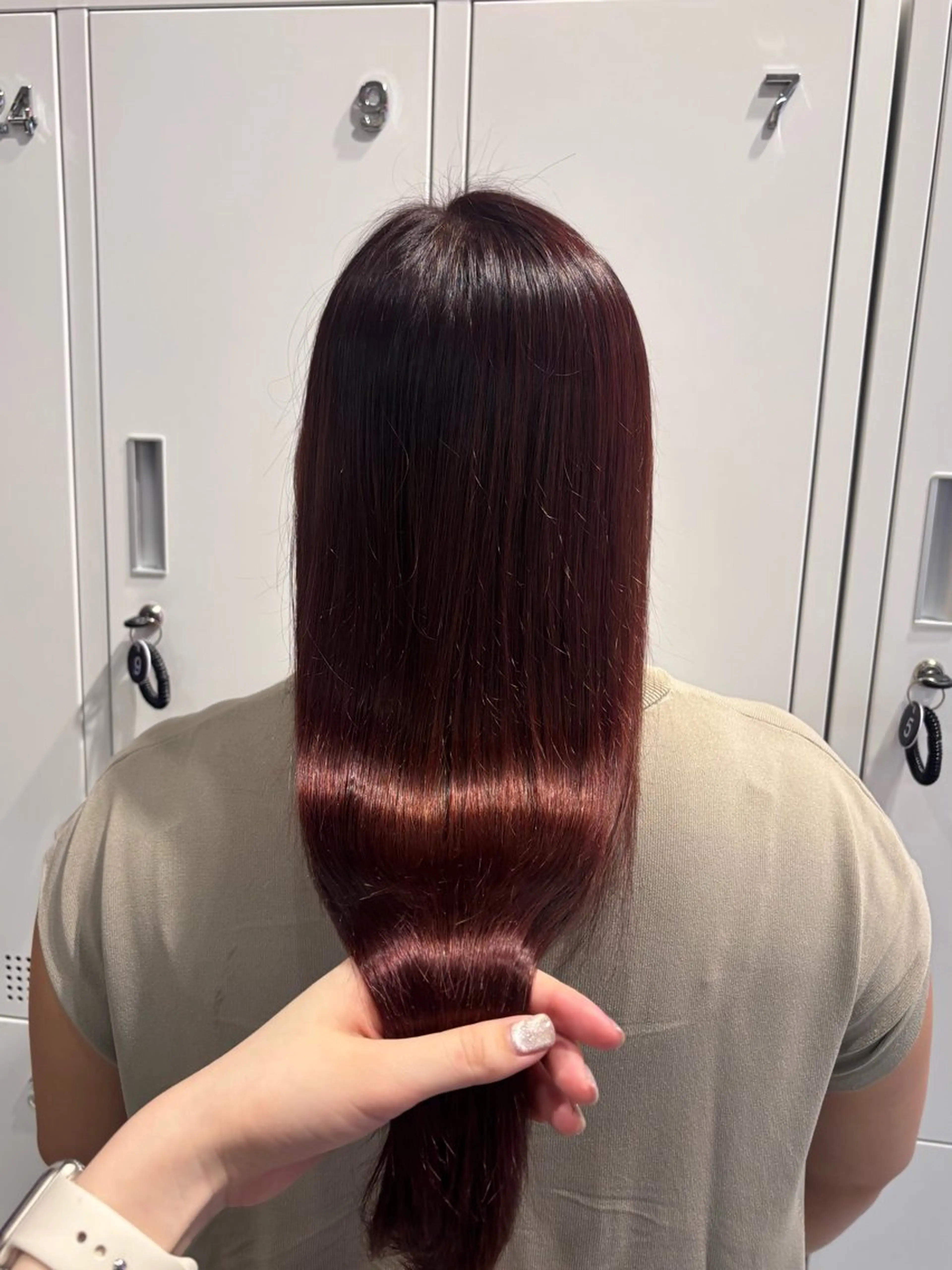 カラー カット ヘアカラー トリートメント 𝐲𝐮𝐮 / 透明感カラー🌱のヘアスタイル