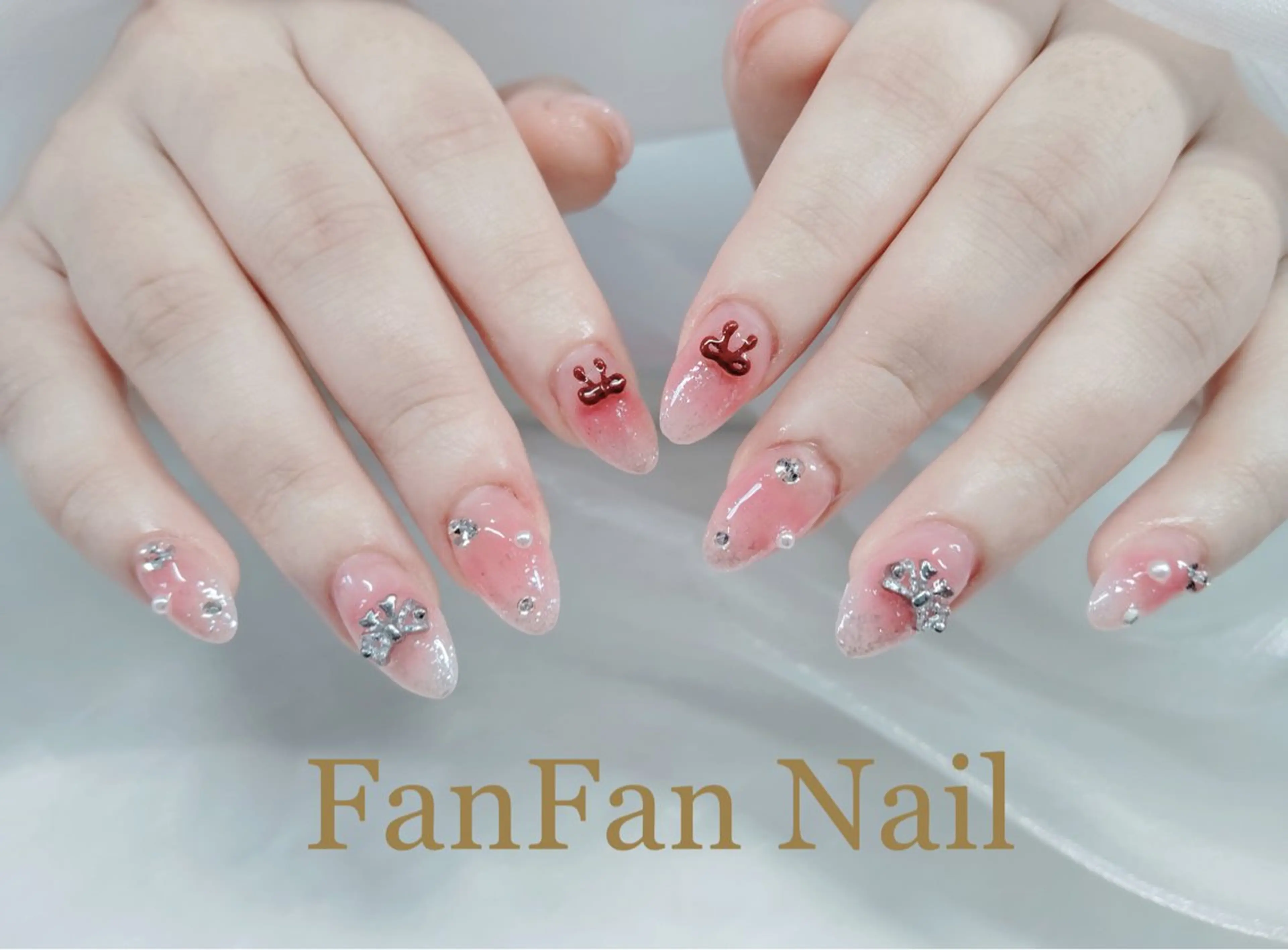 ネイル FanFan 長さ出し専門のネイルデザイン