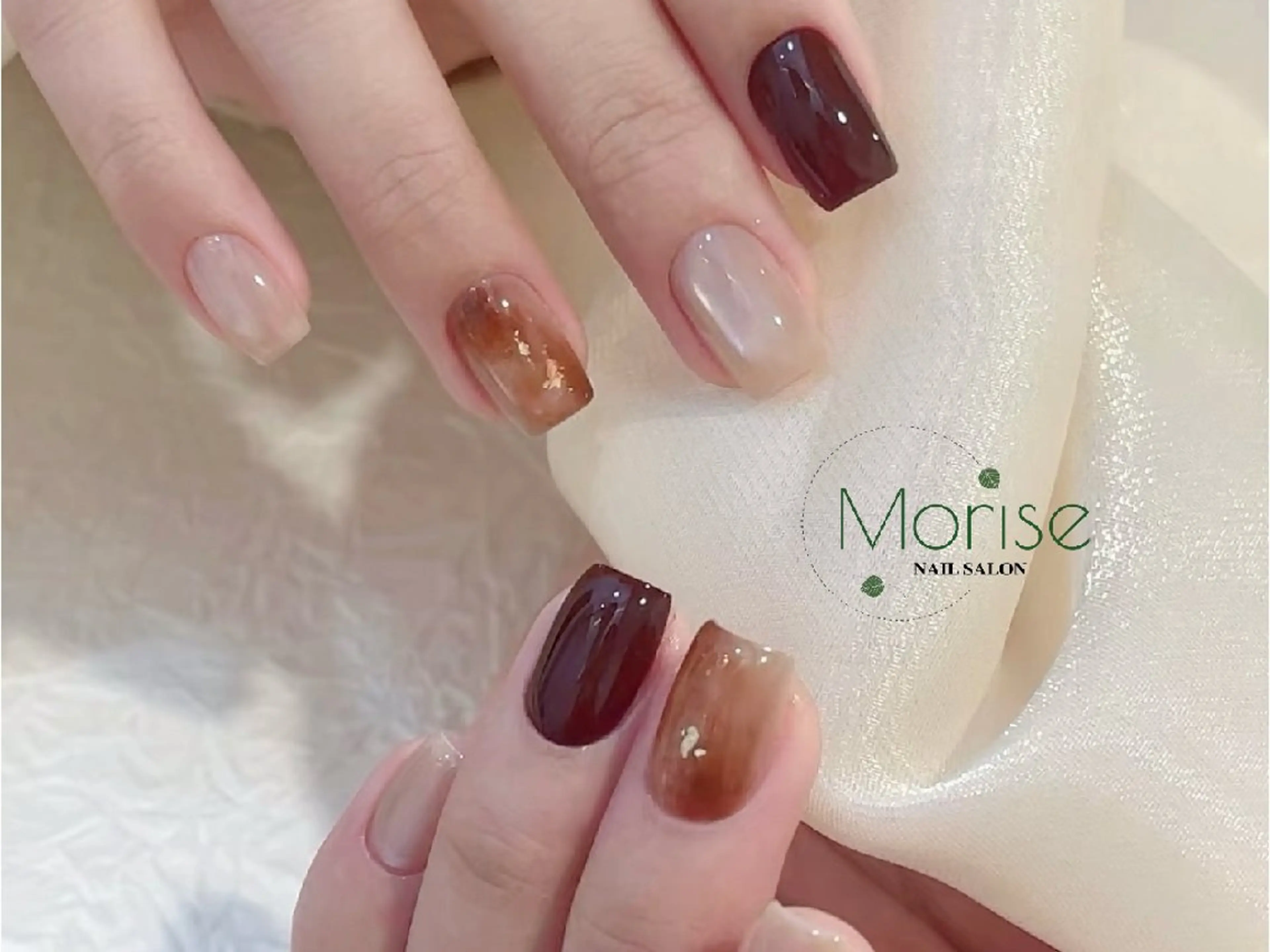 ネイル フットネイル フレンチネイル ジェルネイル ガラスフレンチ 韓国ネイル ハンドネイル ハンドケア MoriseNail 表参道のネイルデザイン