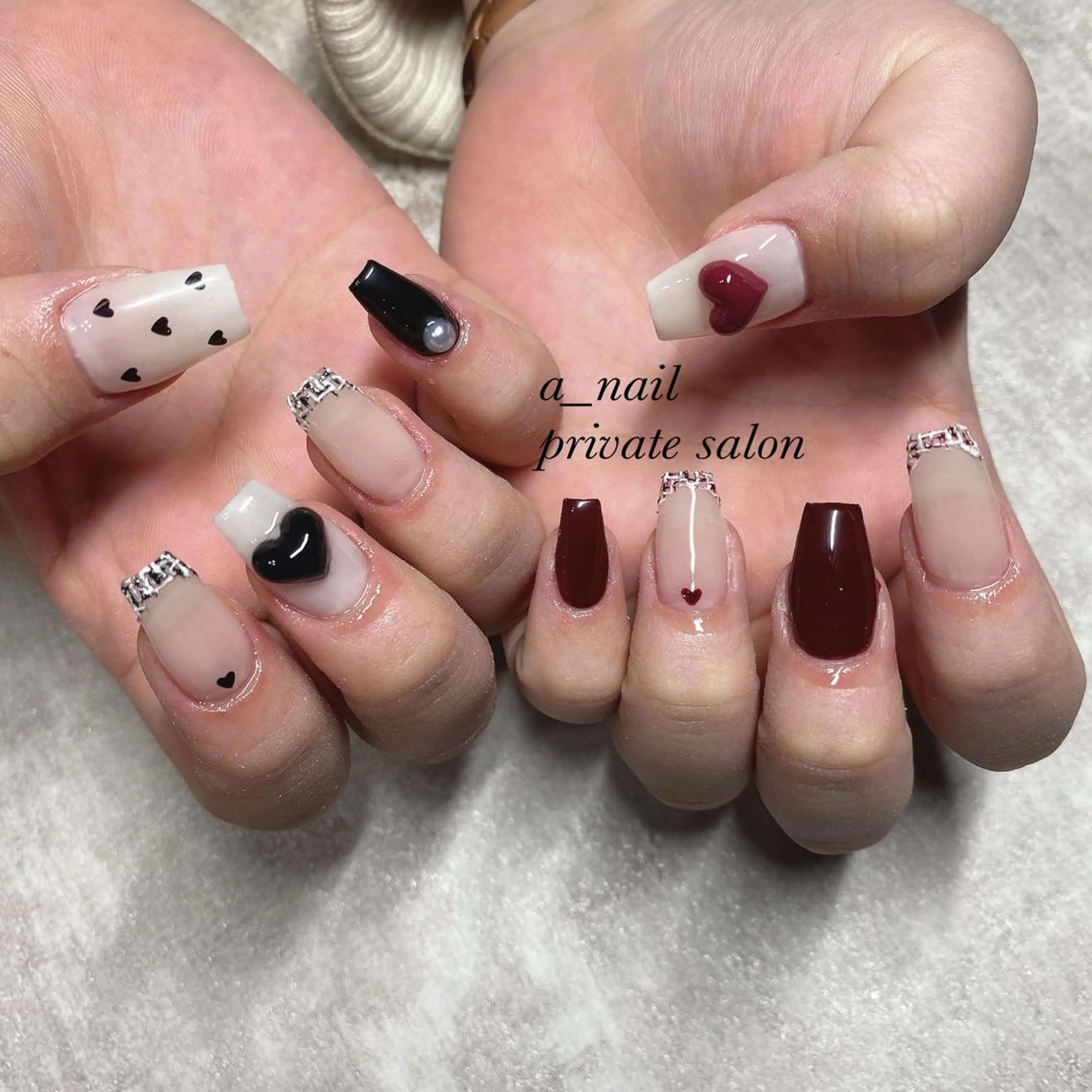 ネイル アニマル柄 フレンチネイル ジェルネイル 氷ネイル・うるうるネイル レース 菅 恵奈のネイルデザイン