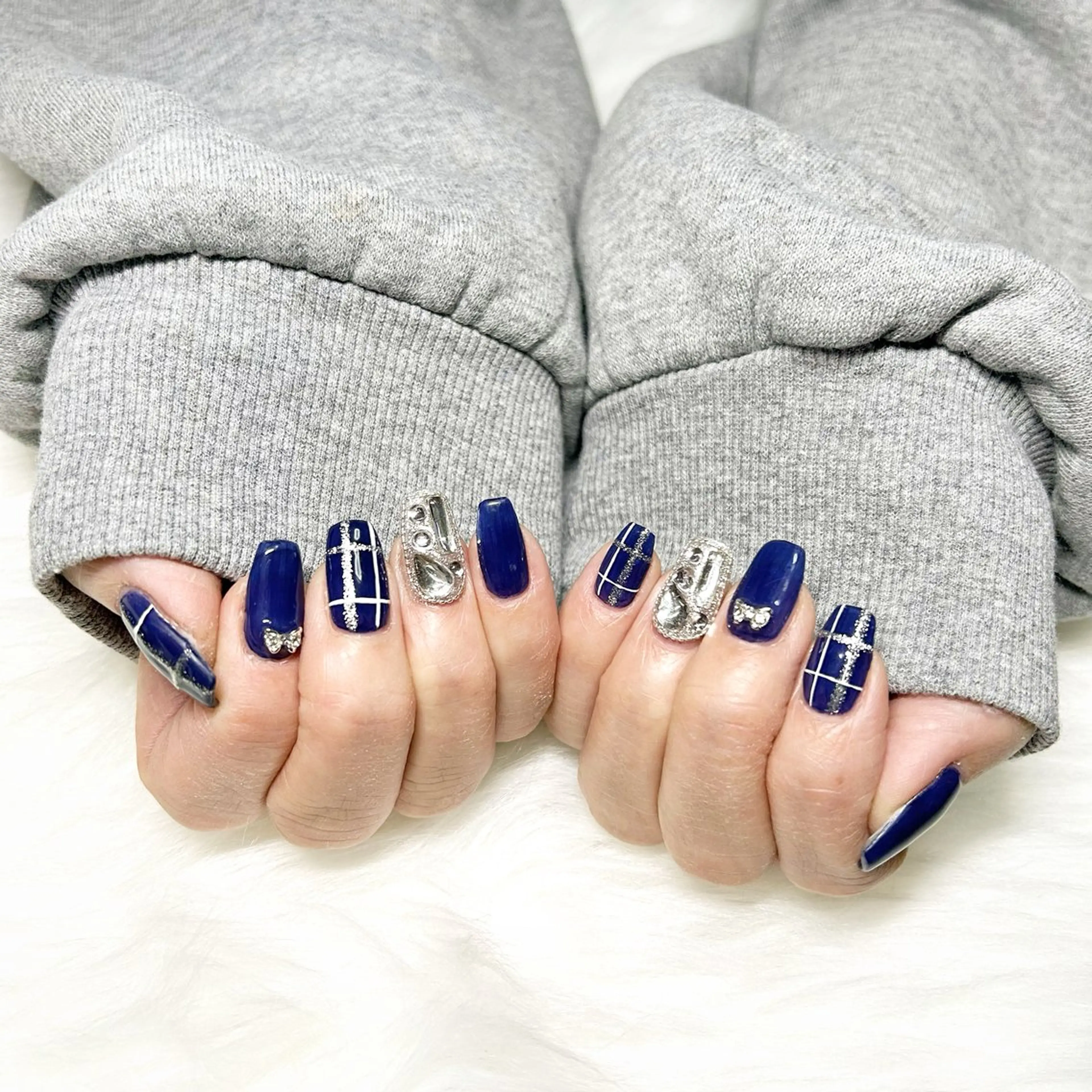 ネイル ハンドネイル 【Laule‘a 】のネイルデザイン