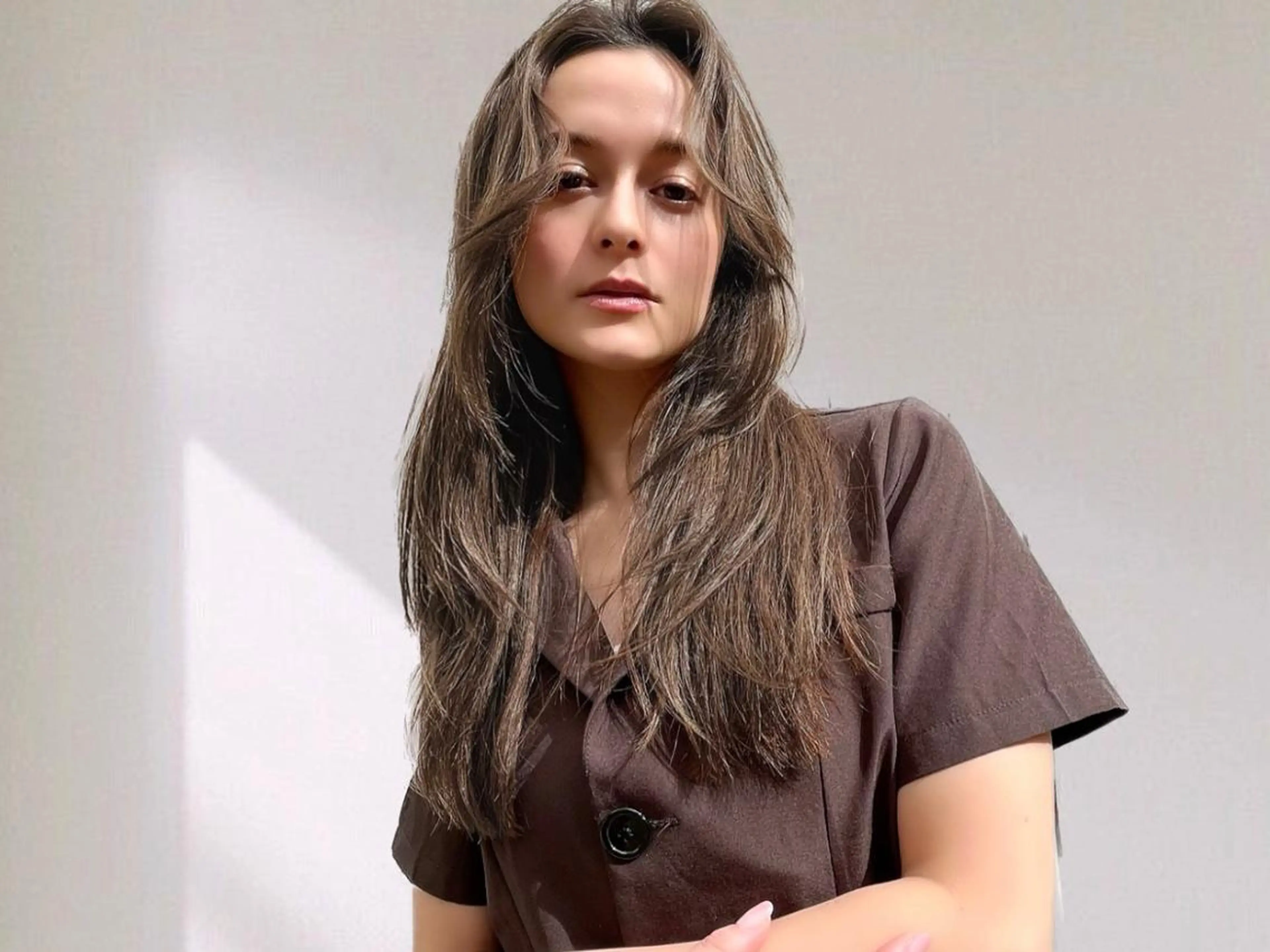 セミロング ROW 横浜のヘアスタイル