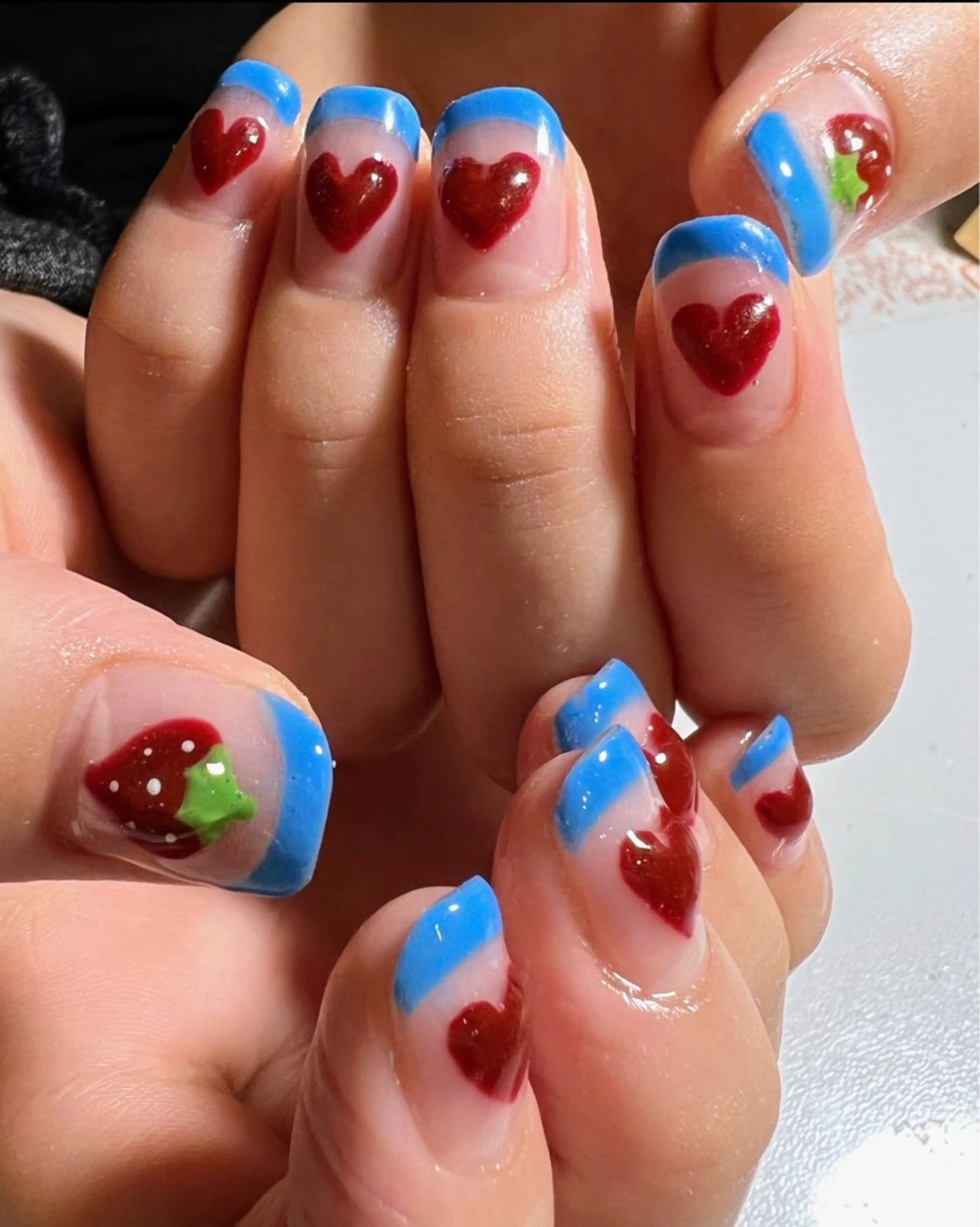 ネイル フレンチネイル ハート ハンドネイル private salon mieのネイルデザイン