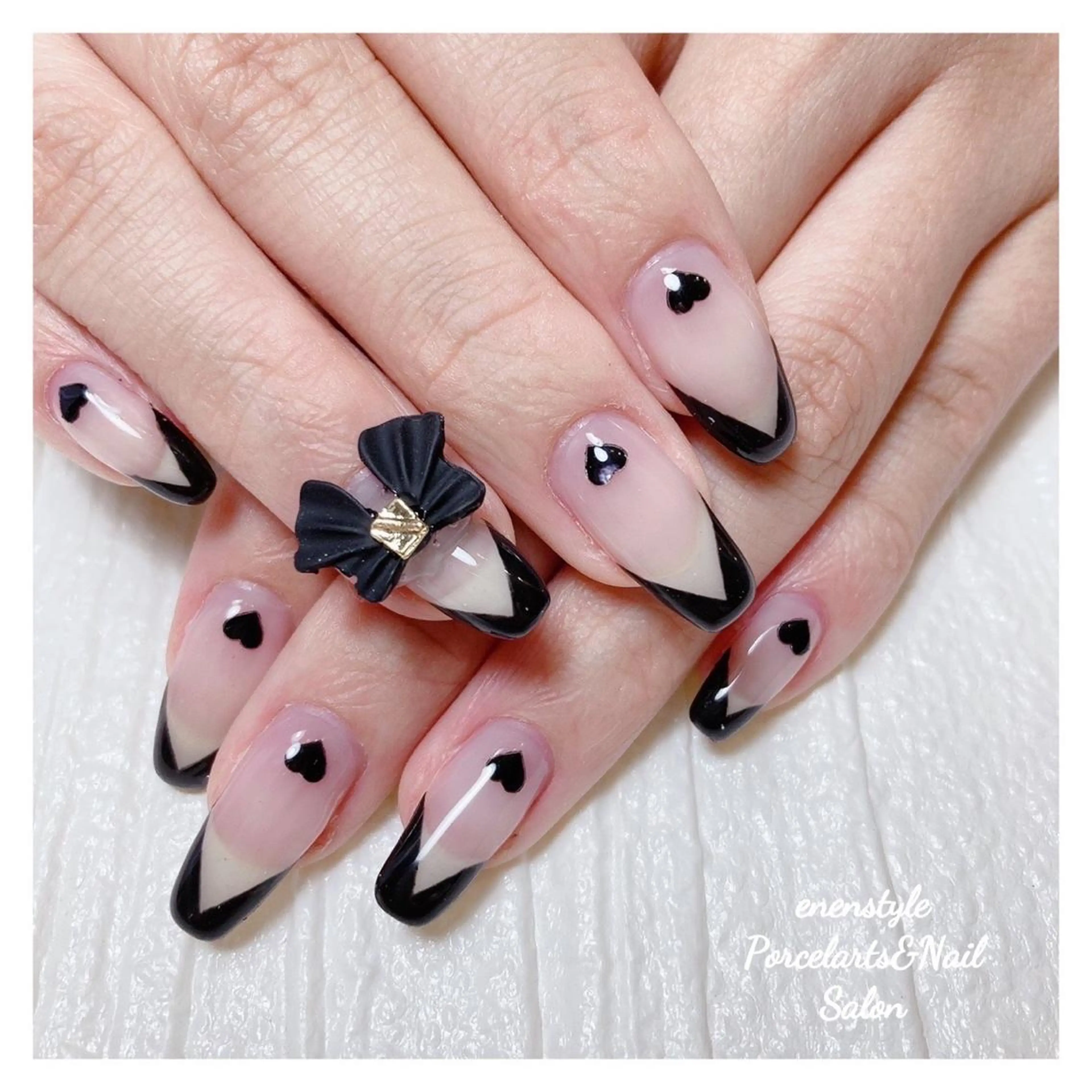 ミディアム ネイル 👑enen style👑のネイルデザイン