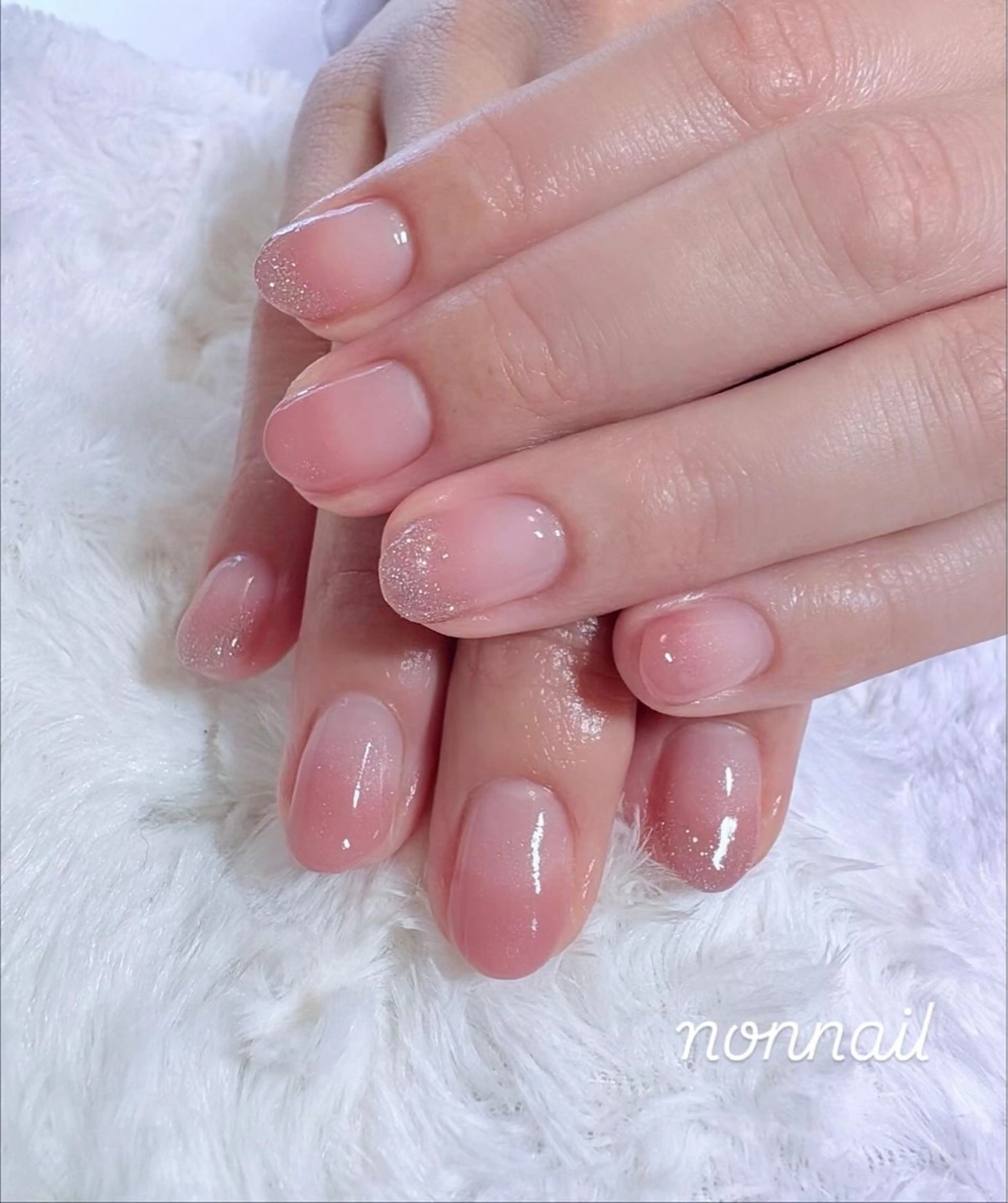 ネイル グラデーション ピンク ピンクベージュ non nail ⭐︎のネイルデザイン