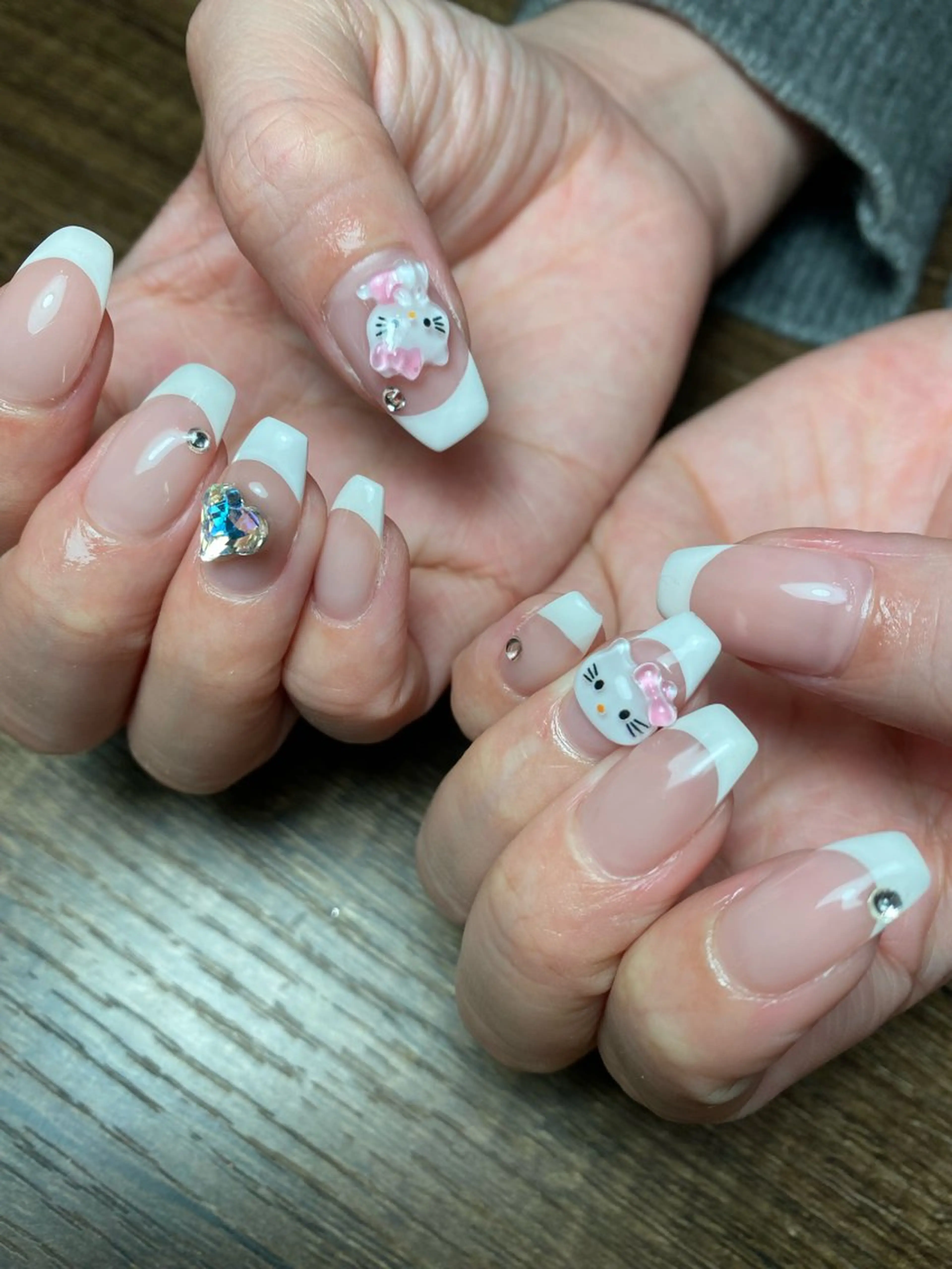 ネイル 持ち込み ハンドネイル kana gotoのネイルデザイン