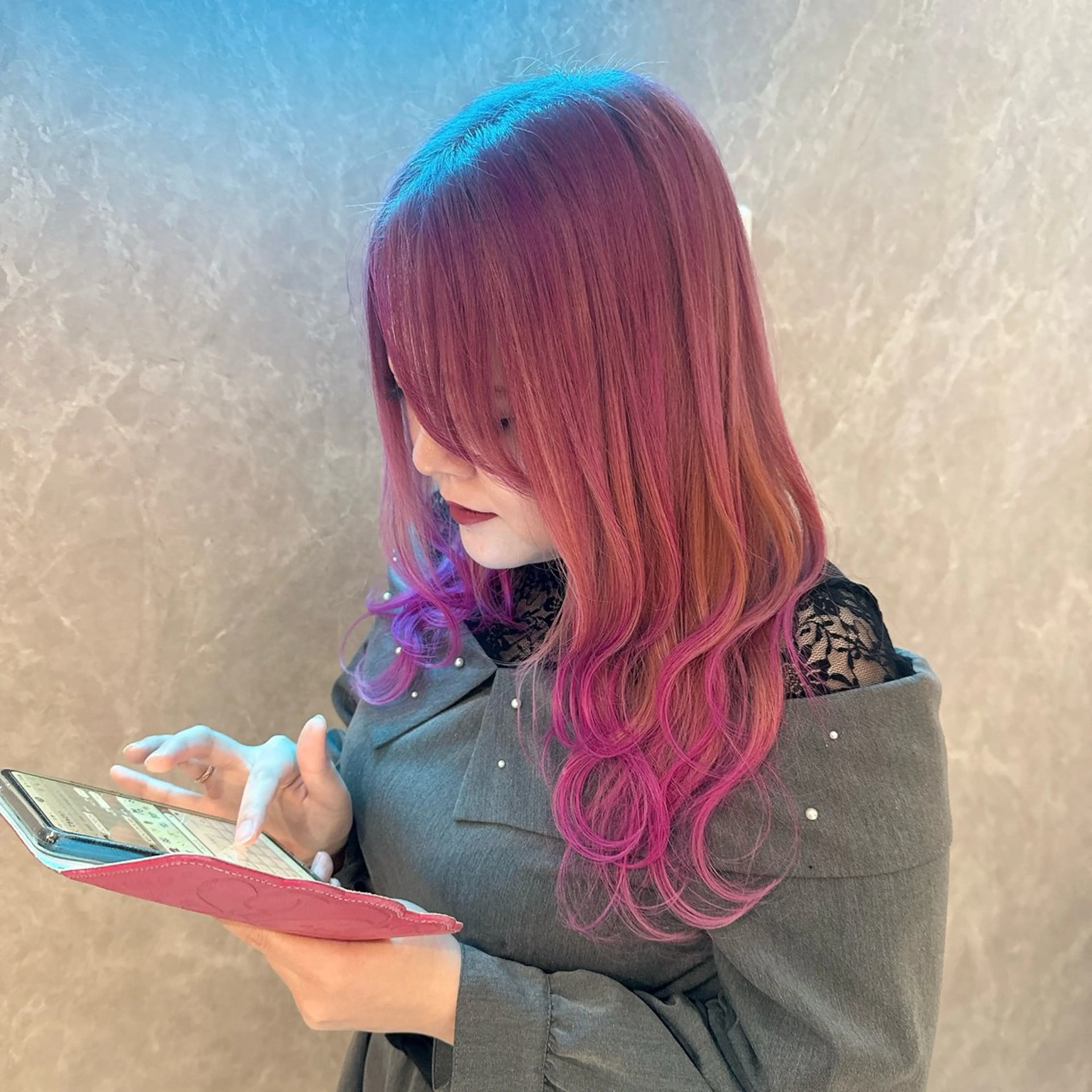 ロング カラー ブリーチ ケアブリーチ ダブルカラー イヤリングカラー グラデーションカラー ヘアカラー トリートメント デザインカラー 髪質改善Lilithのその他イメージ