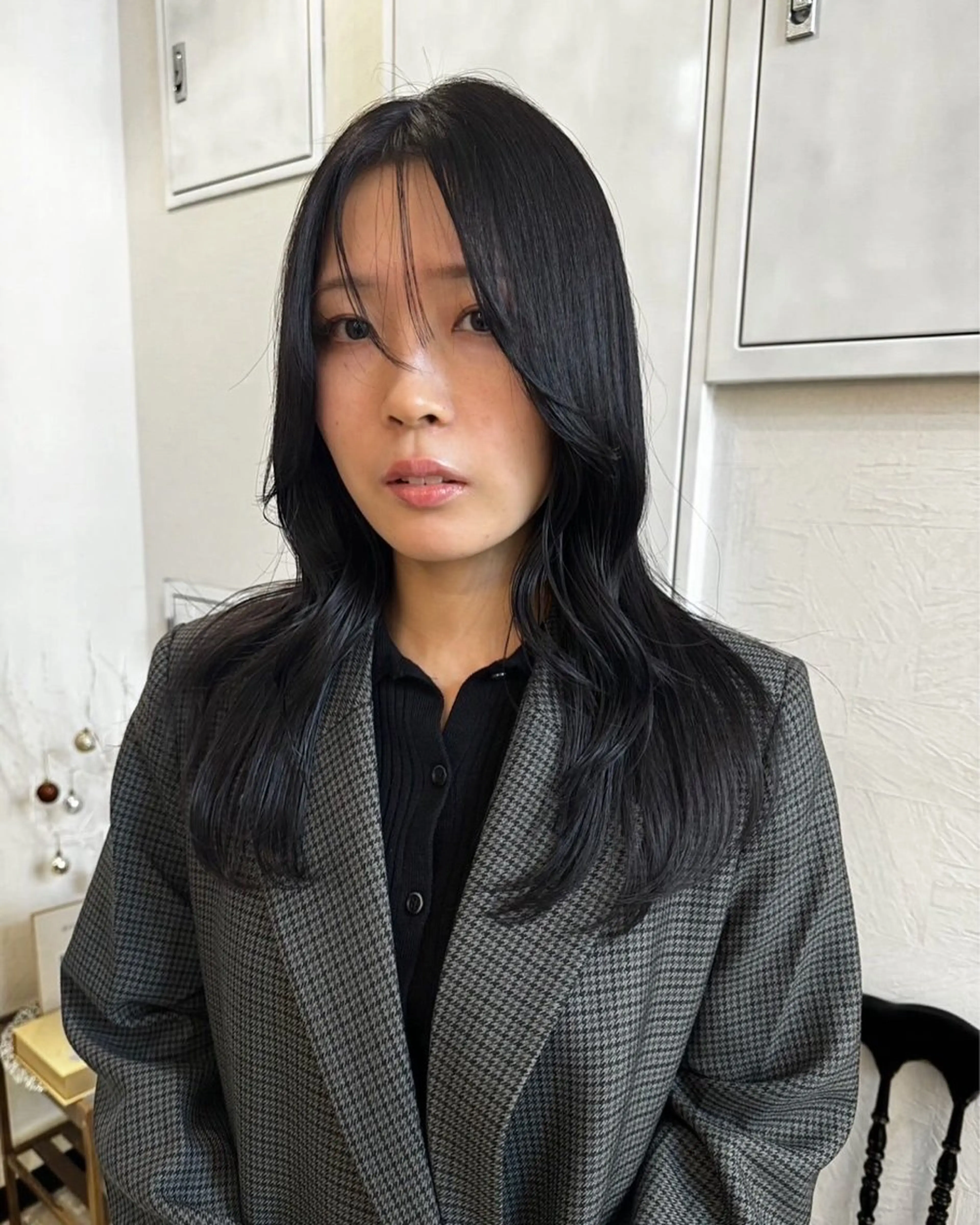 ミディアム カット ヘアカラー トリートメント Yui. ハイトーン/パーマ/のヘアスタイル