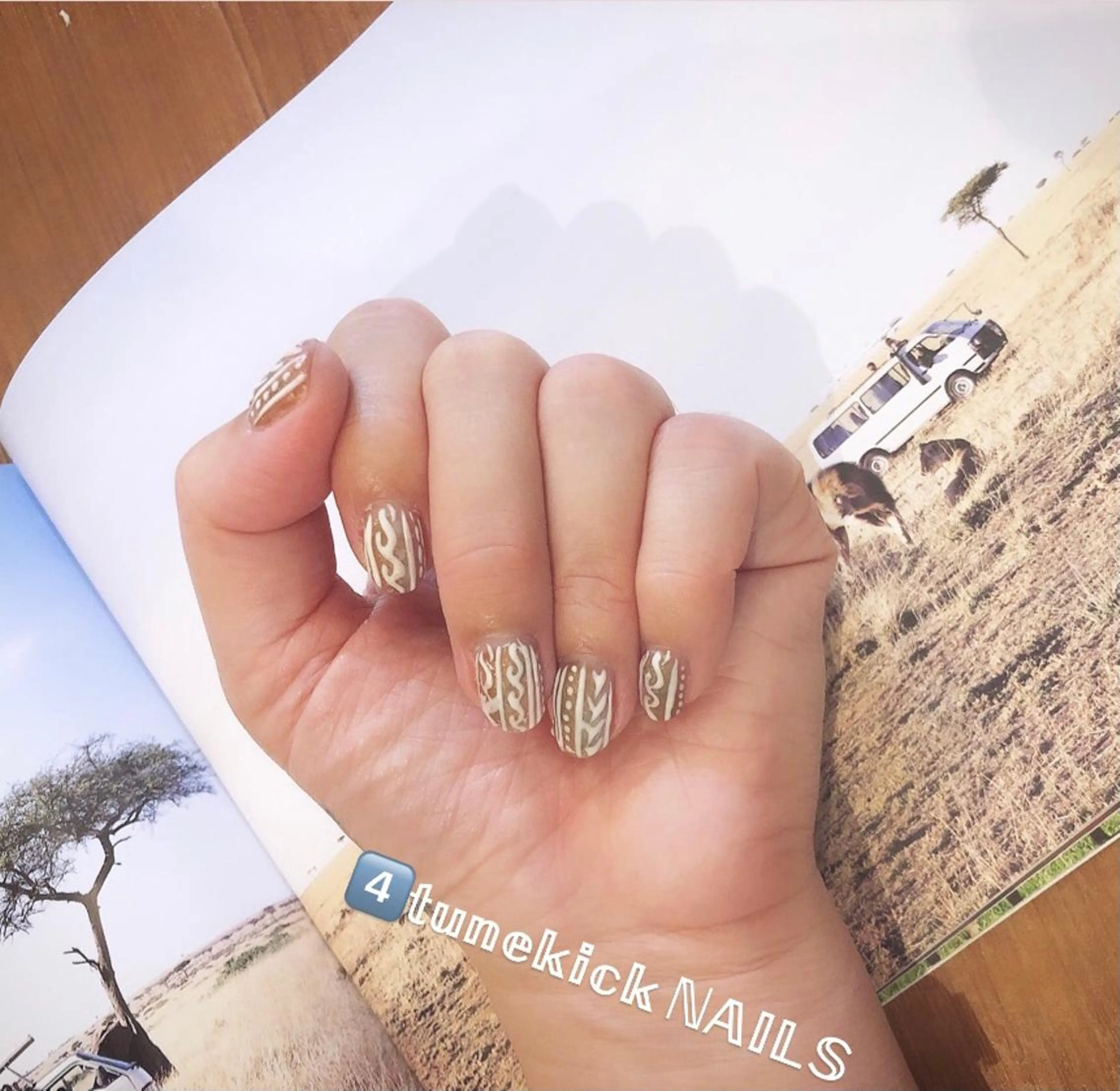 ネイル 4tunekick NAILS(フォーチュンキックネイルズ)所属・光森 淳子のネイルデザイン