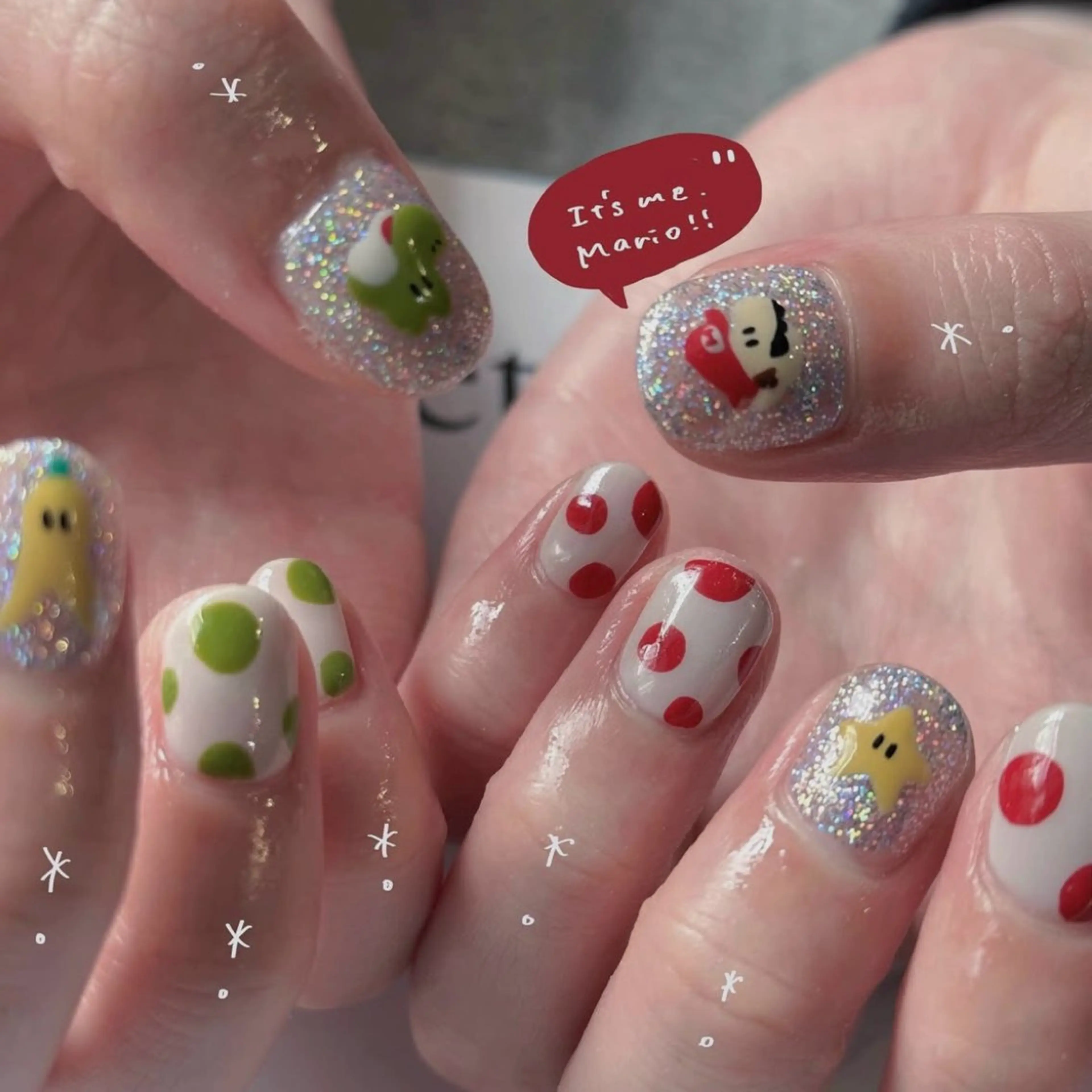 ネイル キラキラネイル マグネットネイル ニュアンスネイル talo .のネイルデザイン