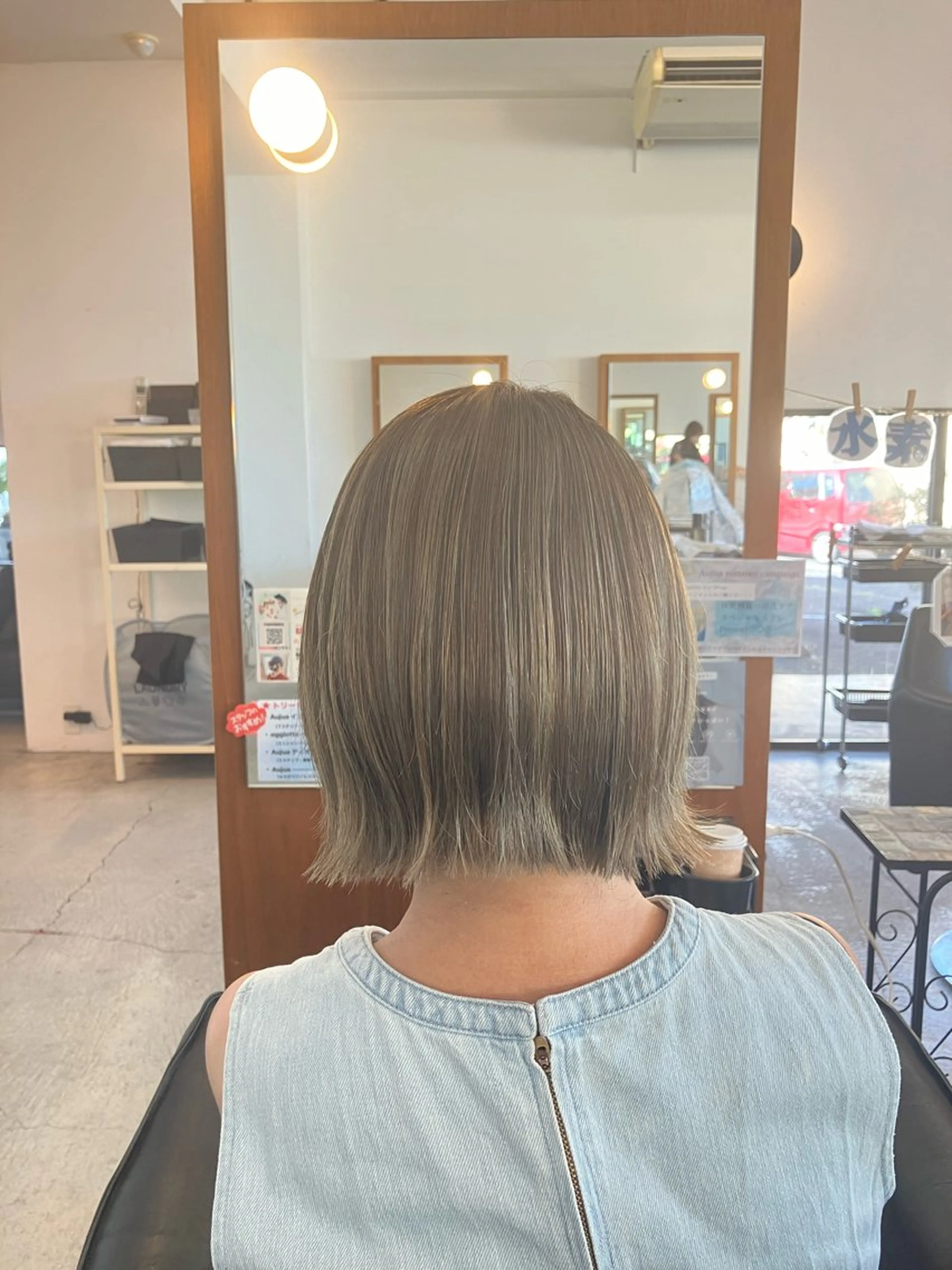 ショート カラー 夏賀 聡史のヘアスタイル