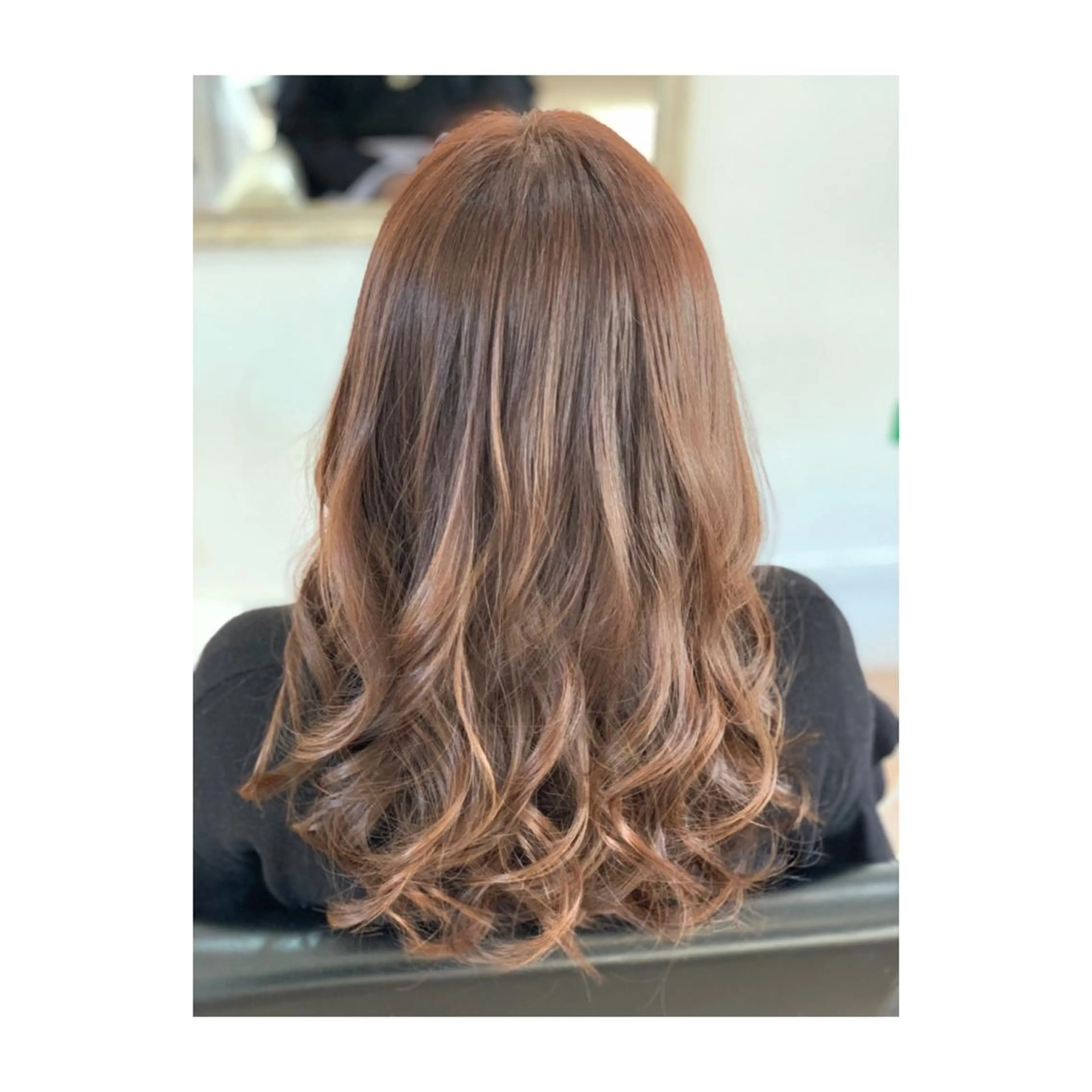 ロング ヘアカラー 谷川 裕徳のヘアスタイル