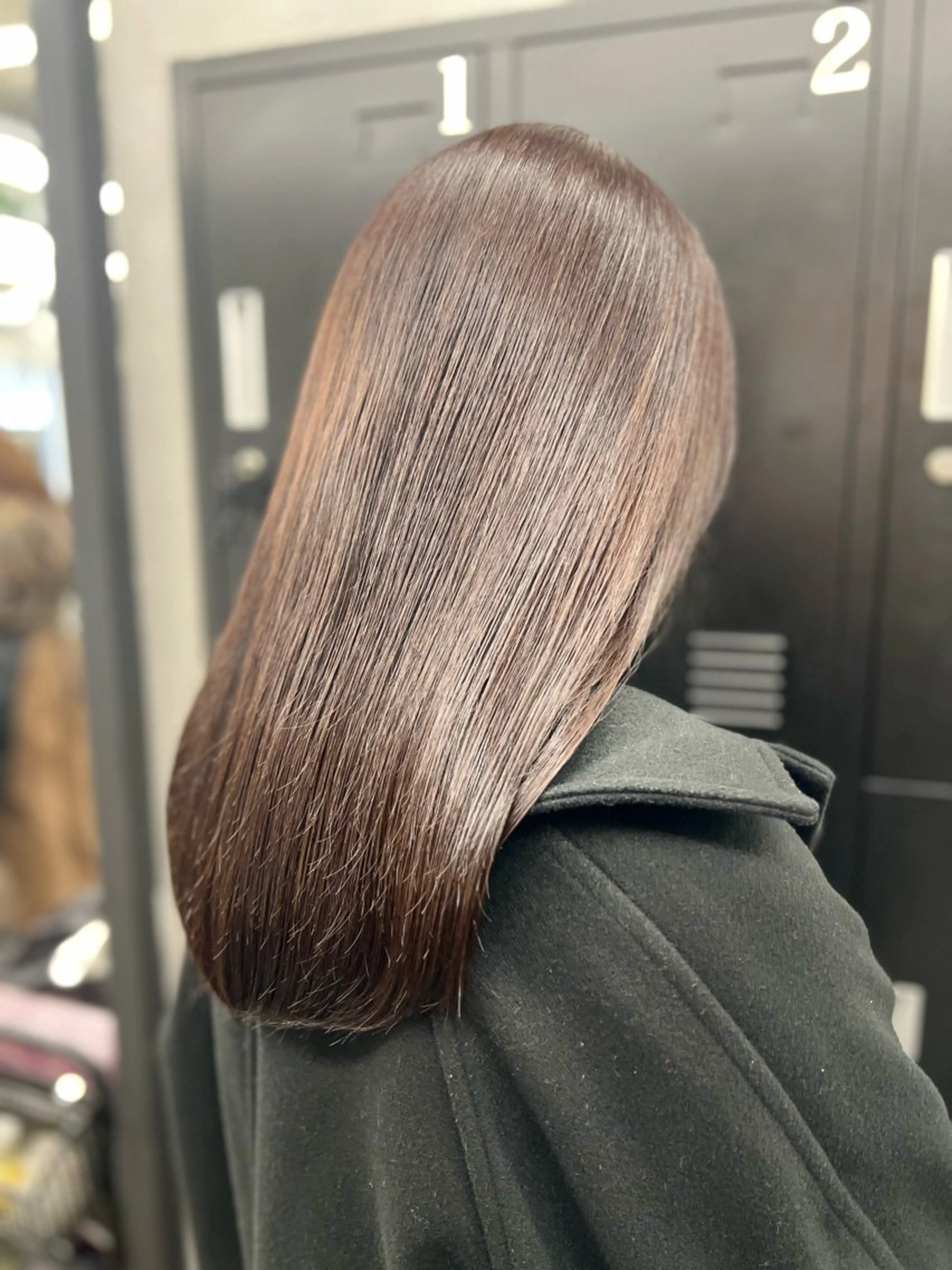 セミロング カラー カット ヘアカラー トリートメント ADLLA.アドラ所属・透明感カラー特化🫧 ADLLA.栗原🦋のヘアスタイル
