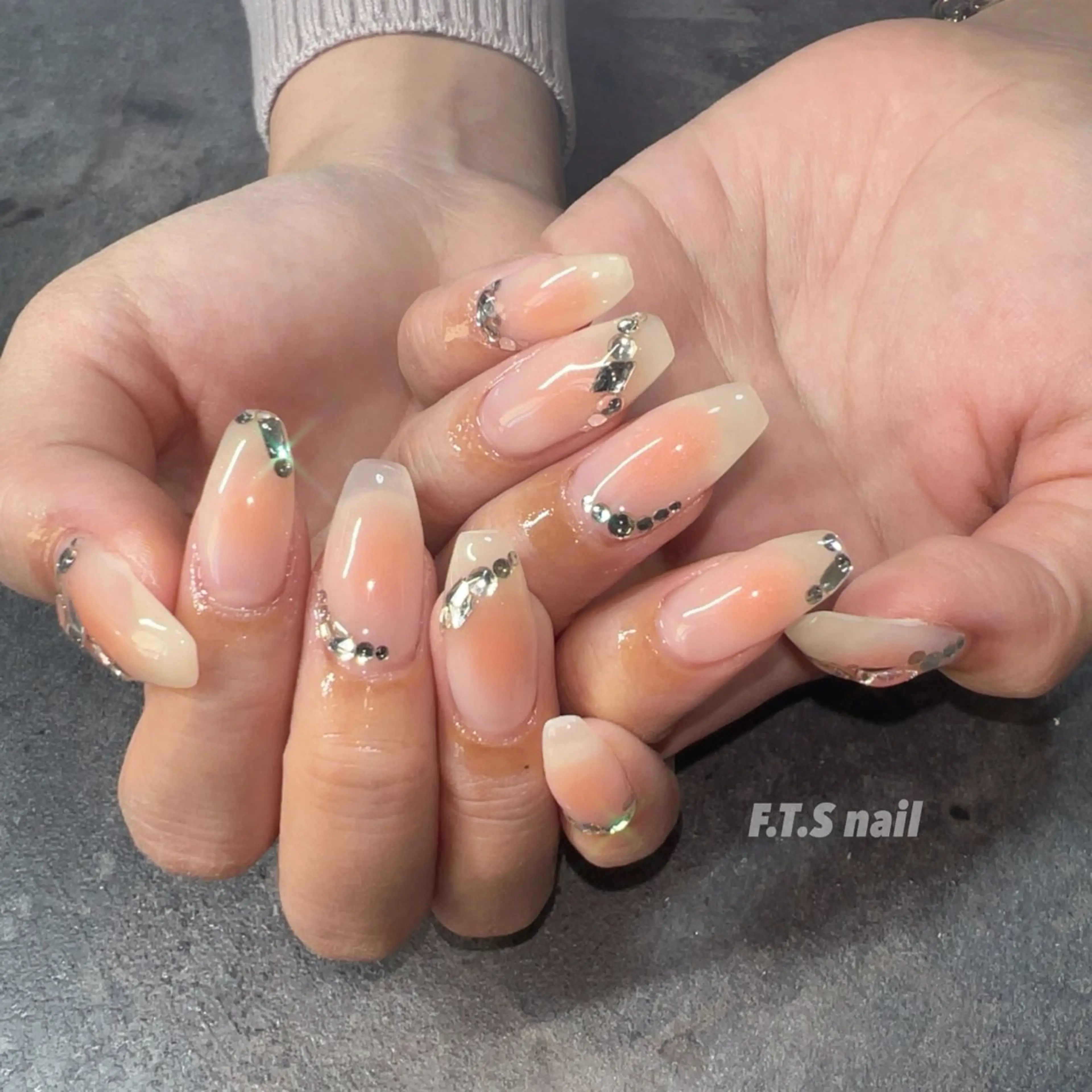 ネイル F.T.S nailのネイルデザイン