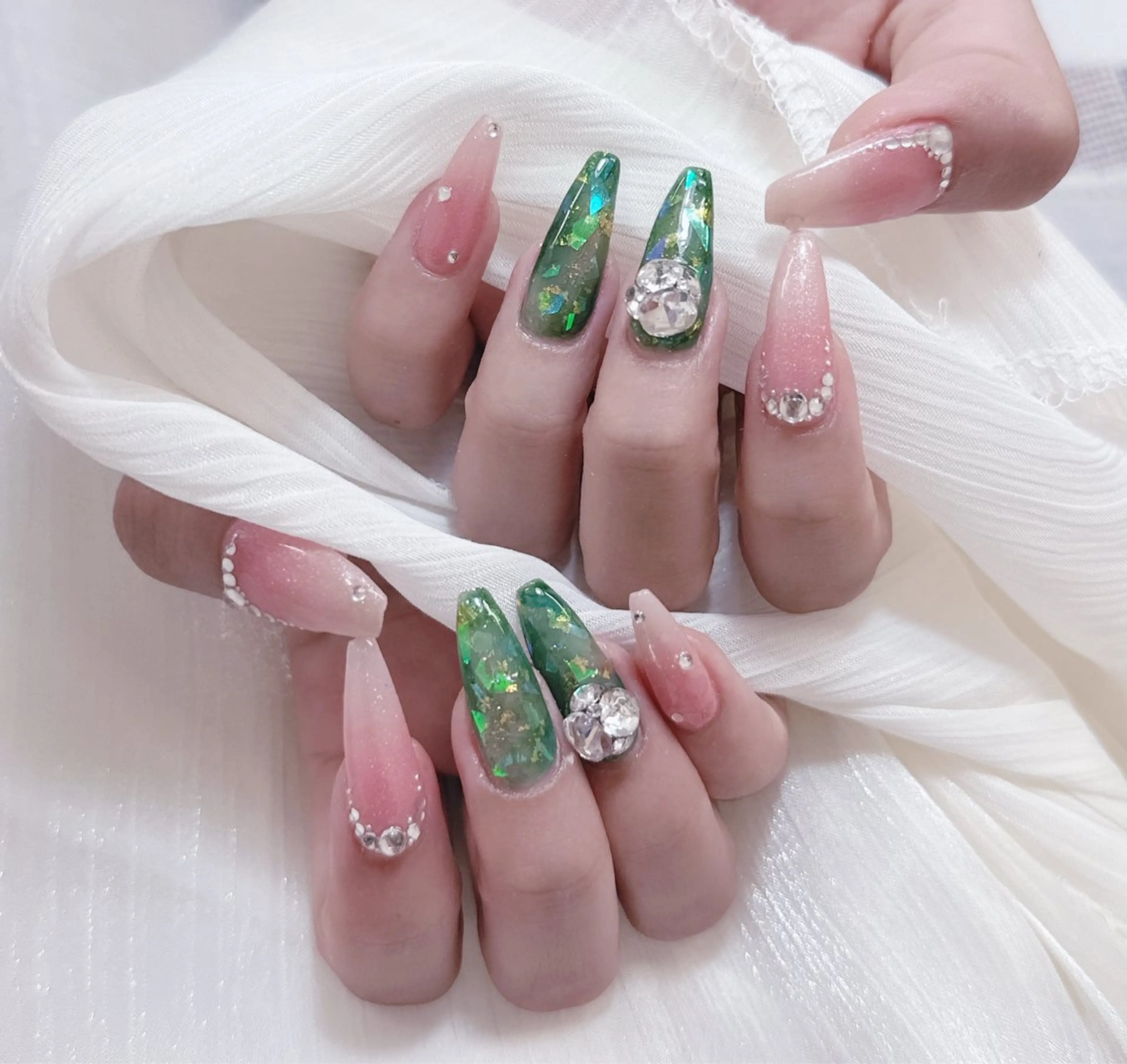 🩷💕持ち込みデザイン「時間内アート、パーツ、何でもう」の写真