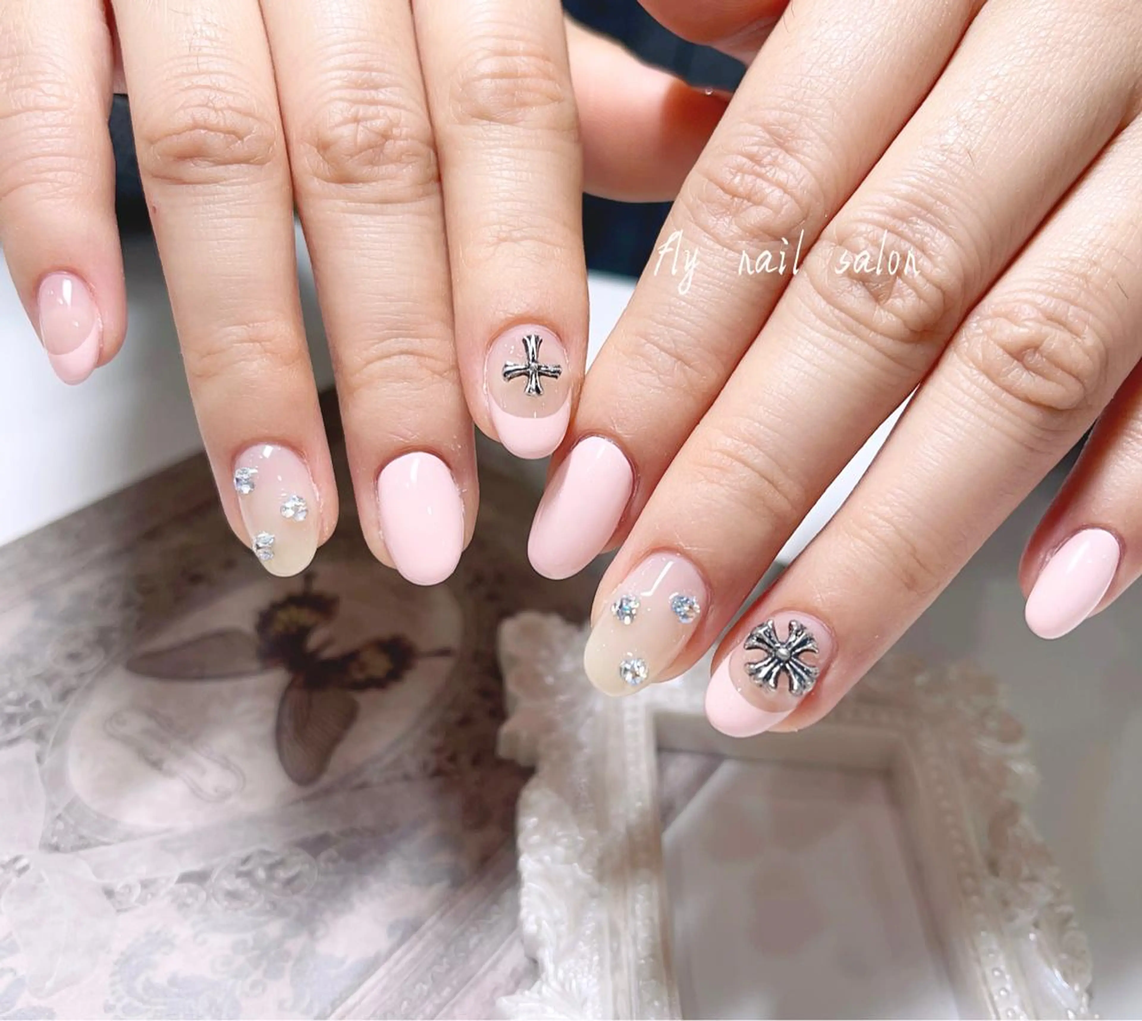 ネイル FLY Nail Salonのネイルデザイン
