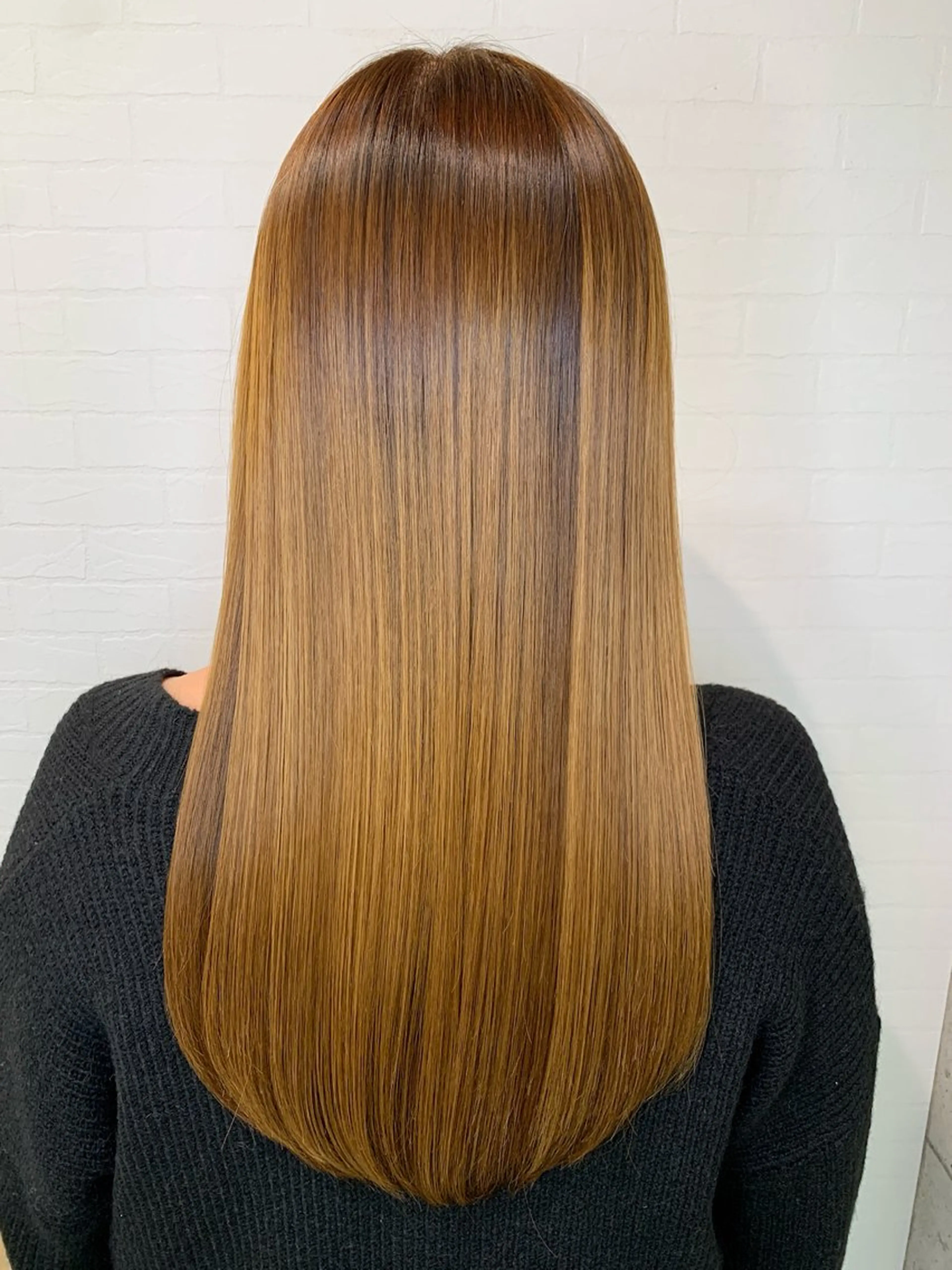 セミロング LITTY所属・レイヤー/髪質改善 /山永圭介のヘアスタイル