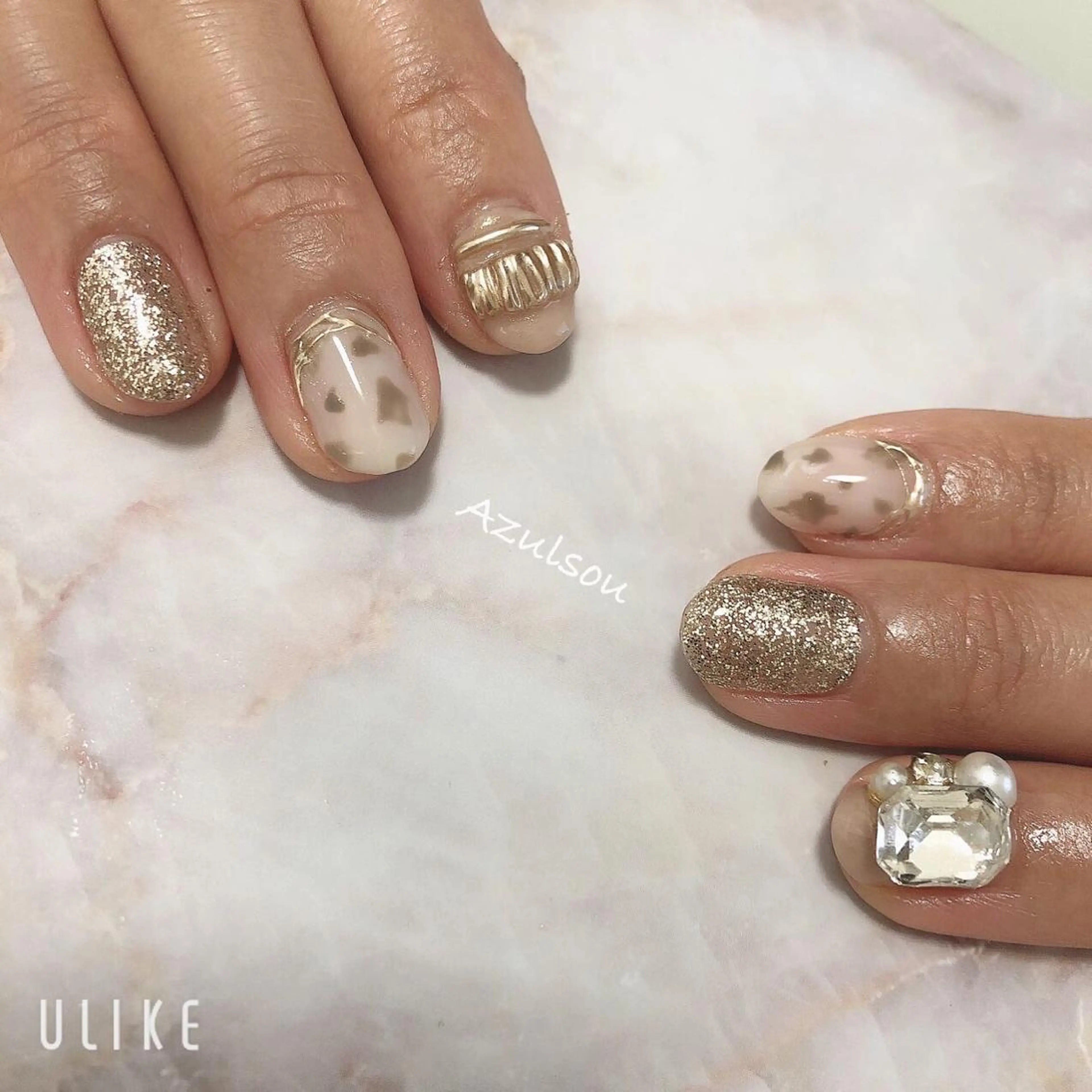 ネイル アニマル柄 ジェルネイル 韓国ネイル ミラーネイル 持ち込み Azulsou 廣川愛のネイルデザイン