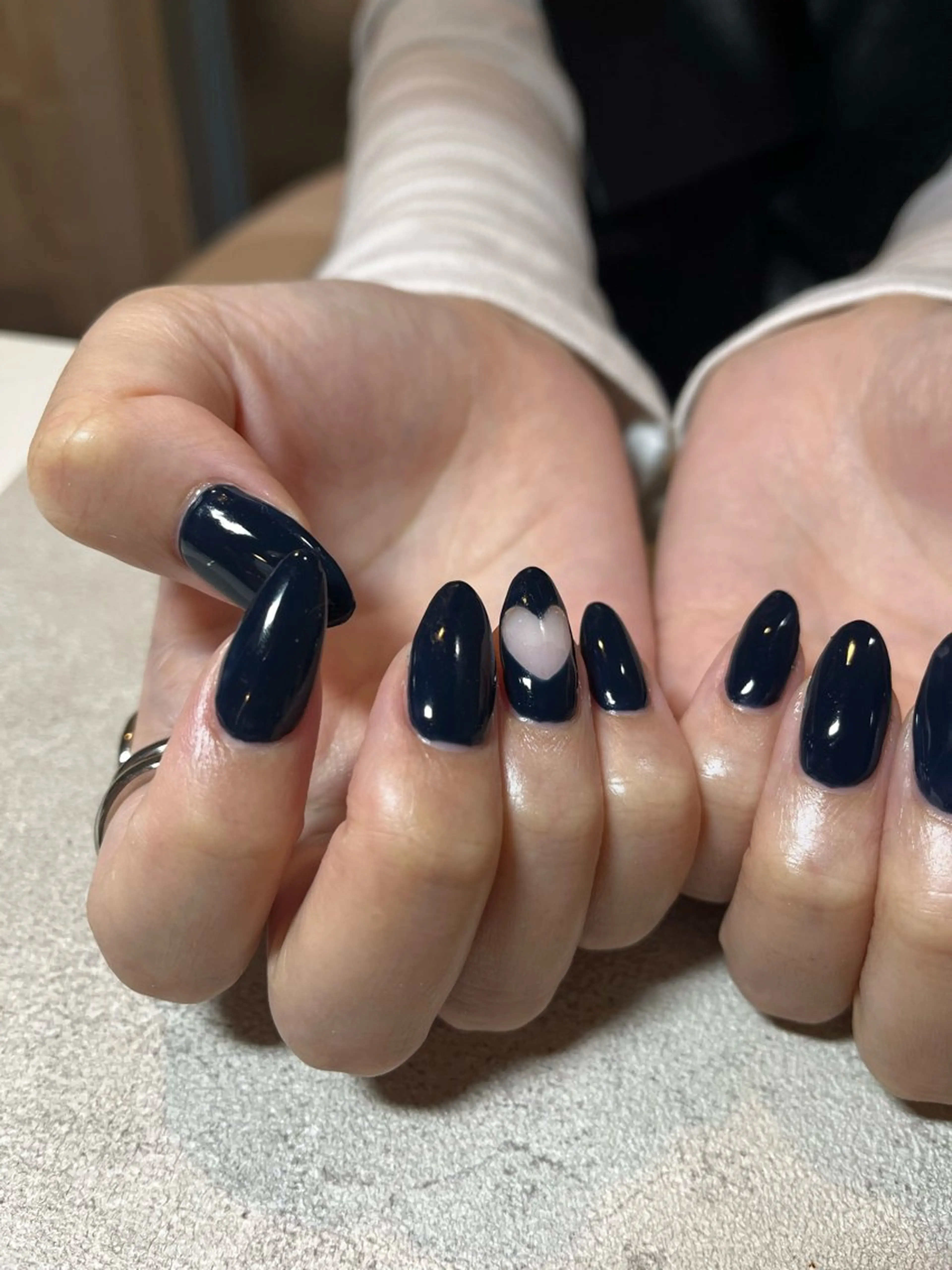 ネイル ハート ハンドネイル share salon reir　(ルレイル)所属・rio nailのネイルデザイン