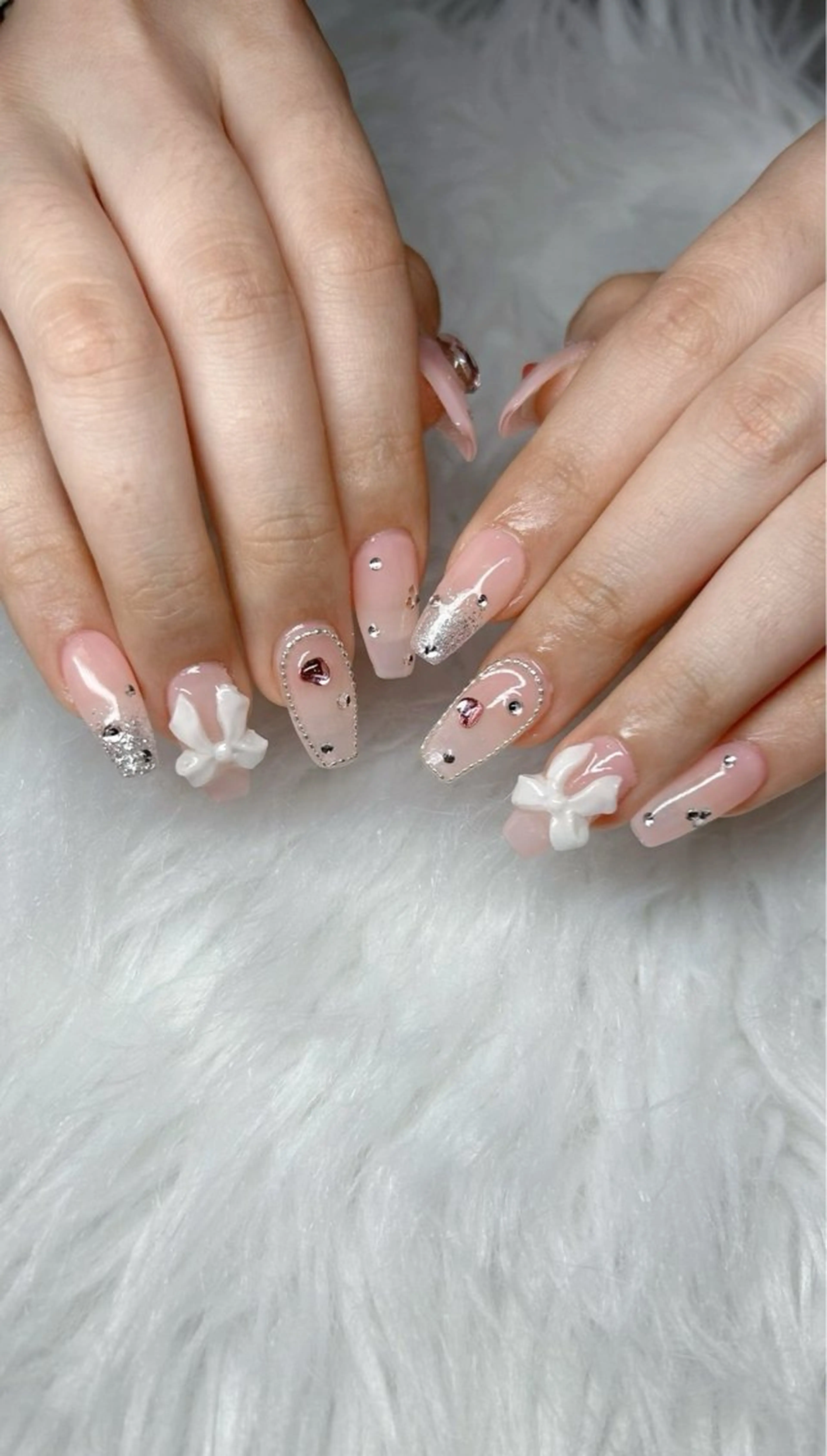 ネイル ハンドネイル Yudia 🫧Kyokaのネイルデザイン