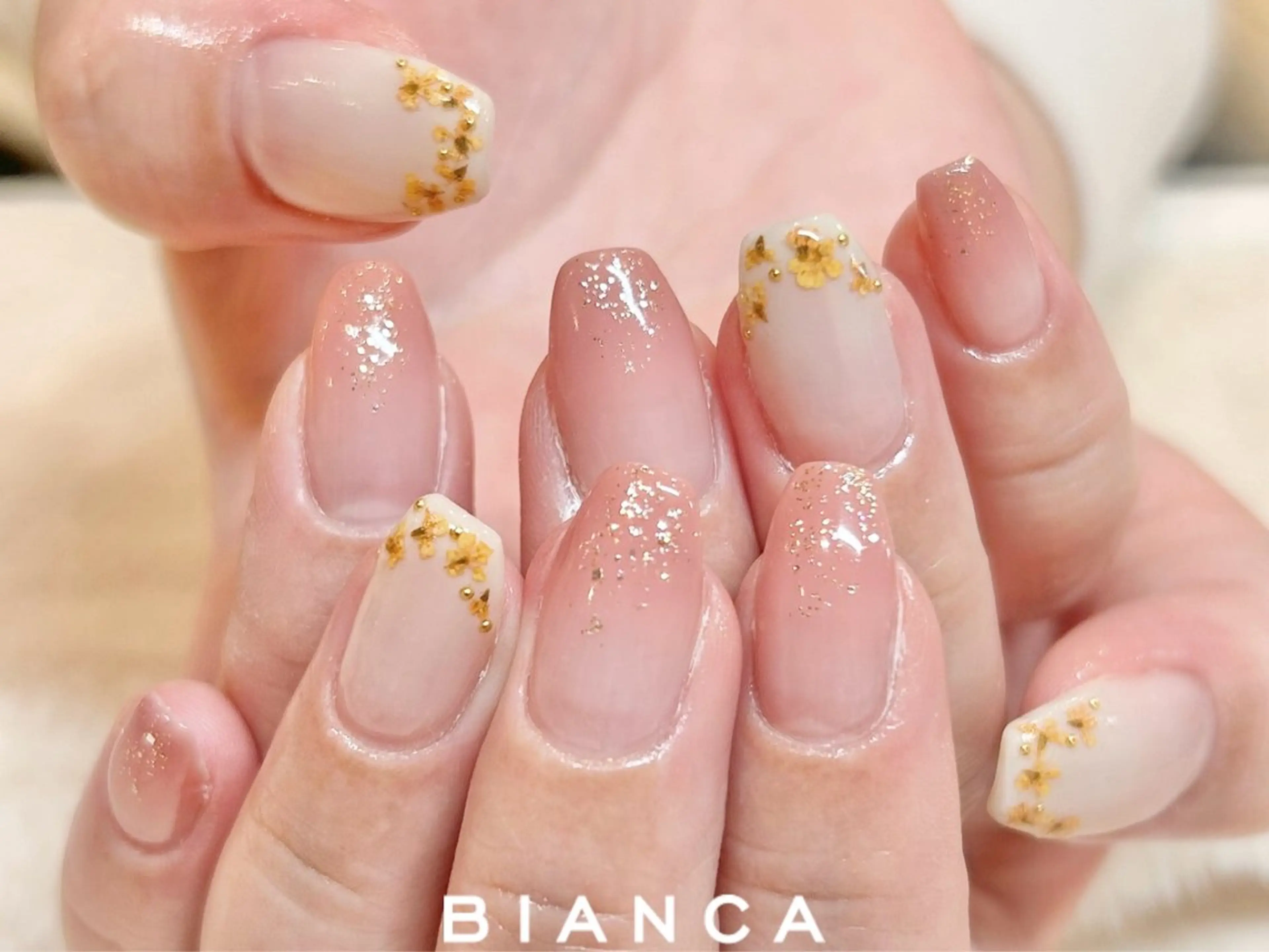 ネイル Bianca栄店 みさとのネイルデザイン