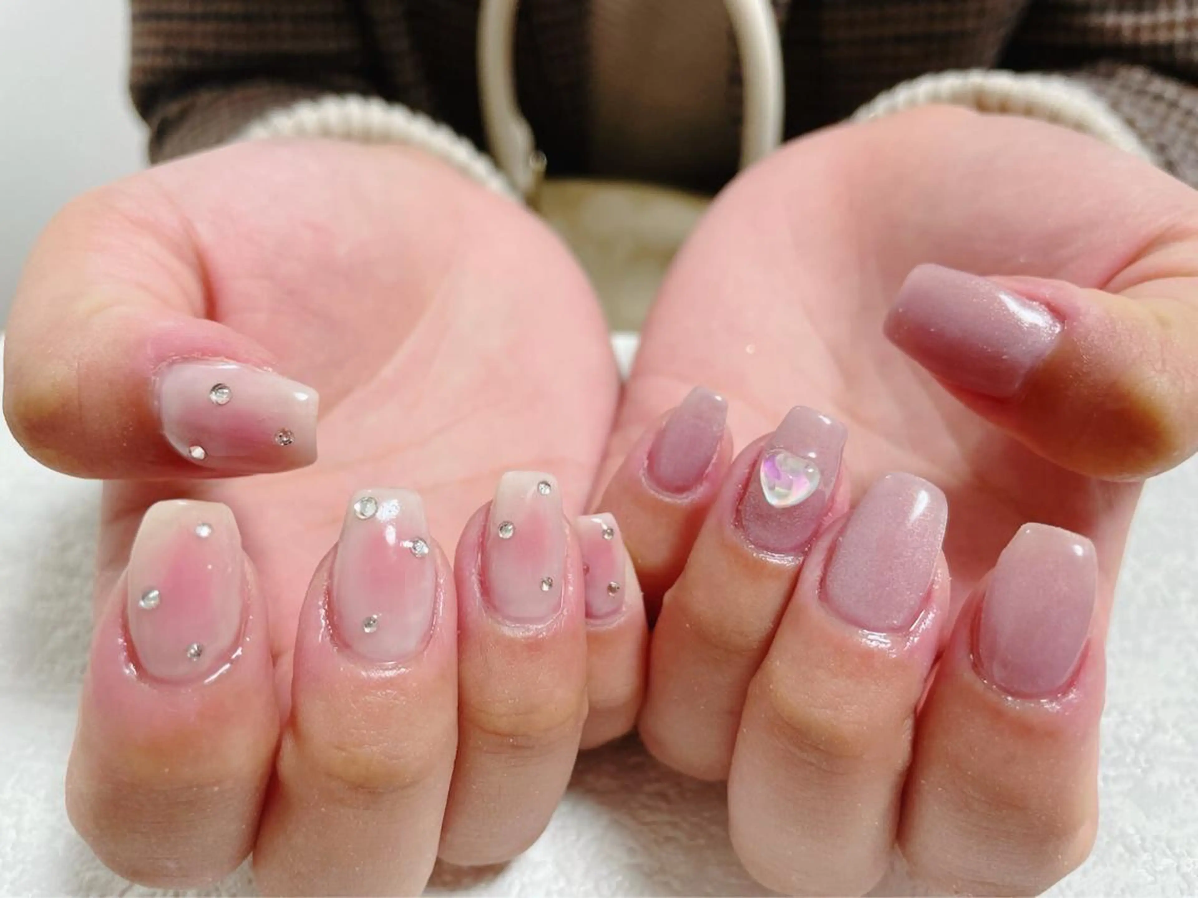 ネイル チークネイル ハンドネイル kiki nail 二子玉川のネイルデザイン