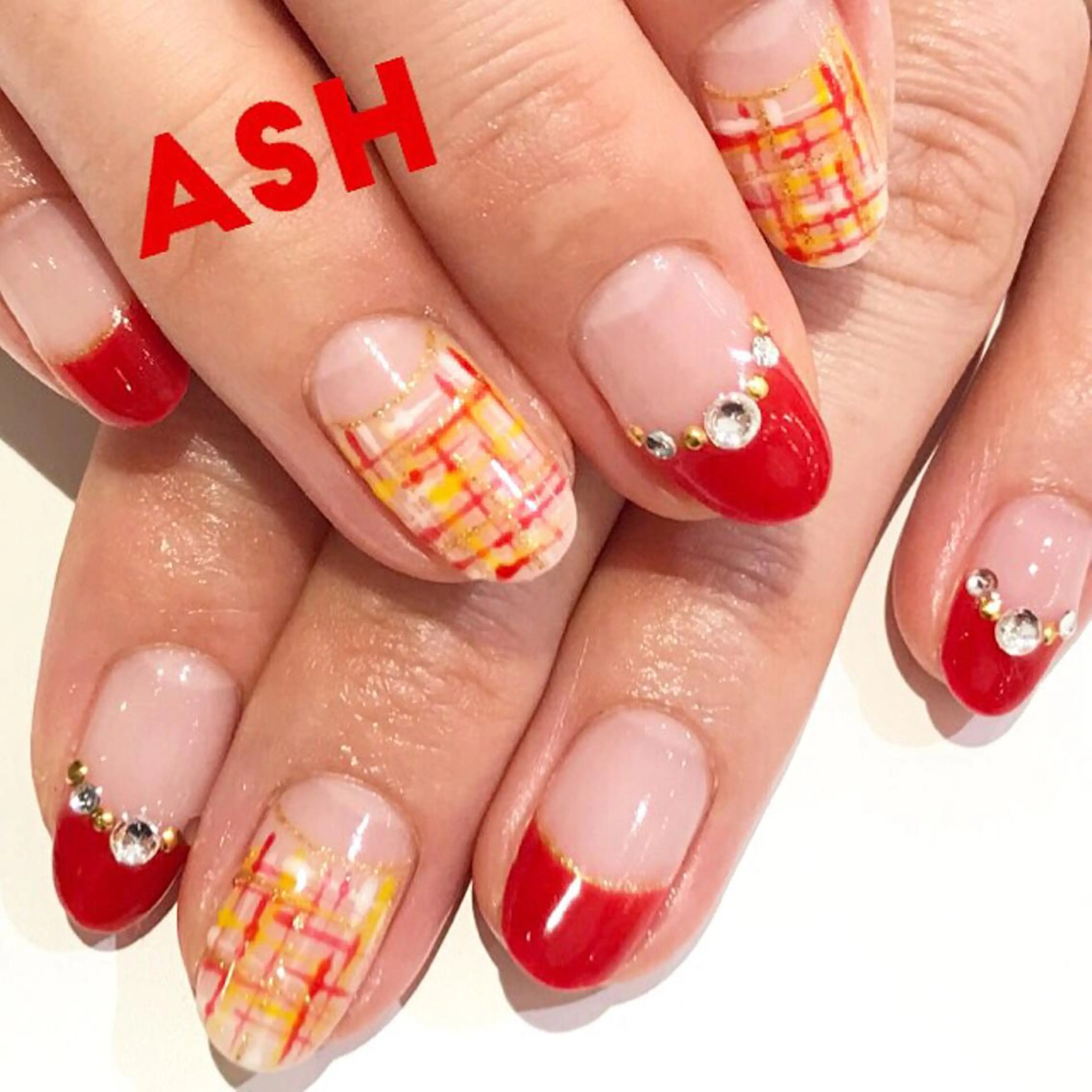 ネイル フレンチネイル 🩵NORIKO 上品ネイルが得意🩵のネイルデザイン