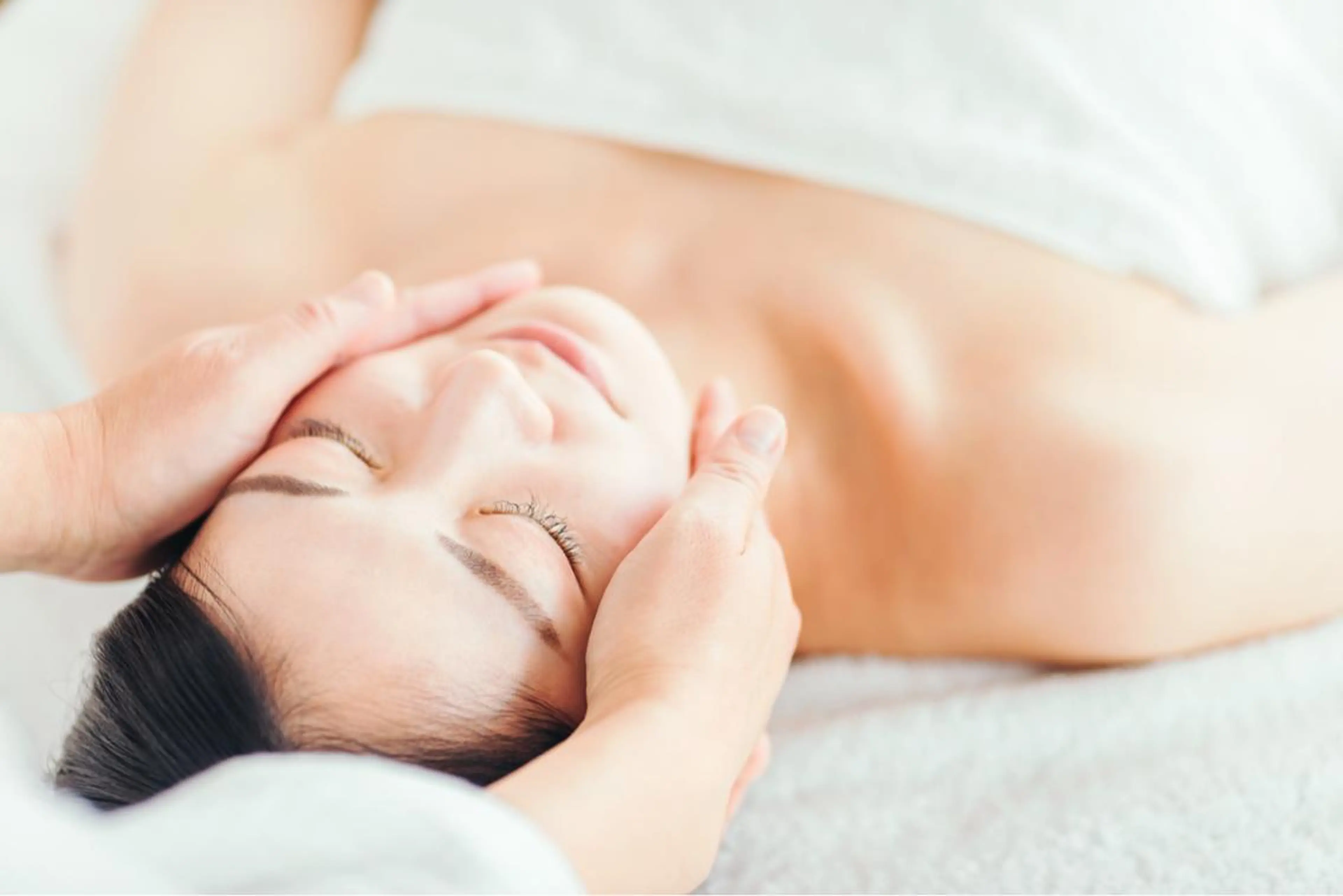 リバースエイジング(フェイシャルエステ)の写真