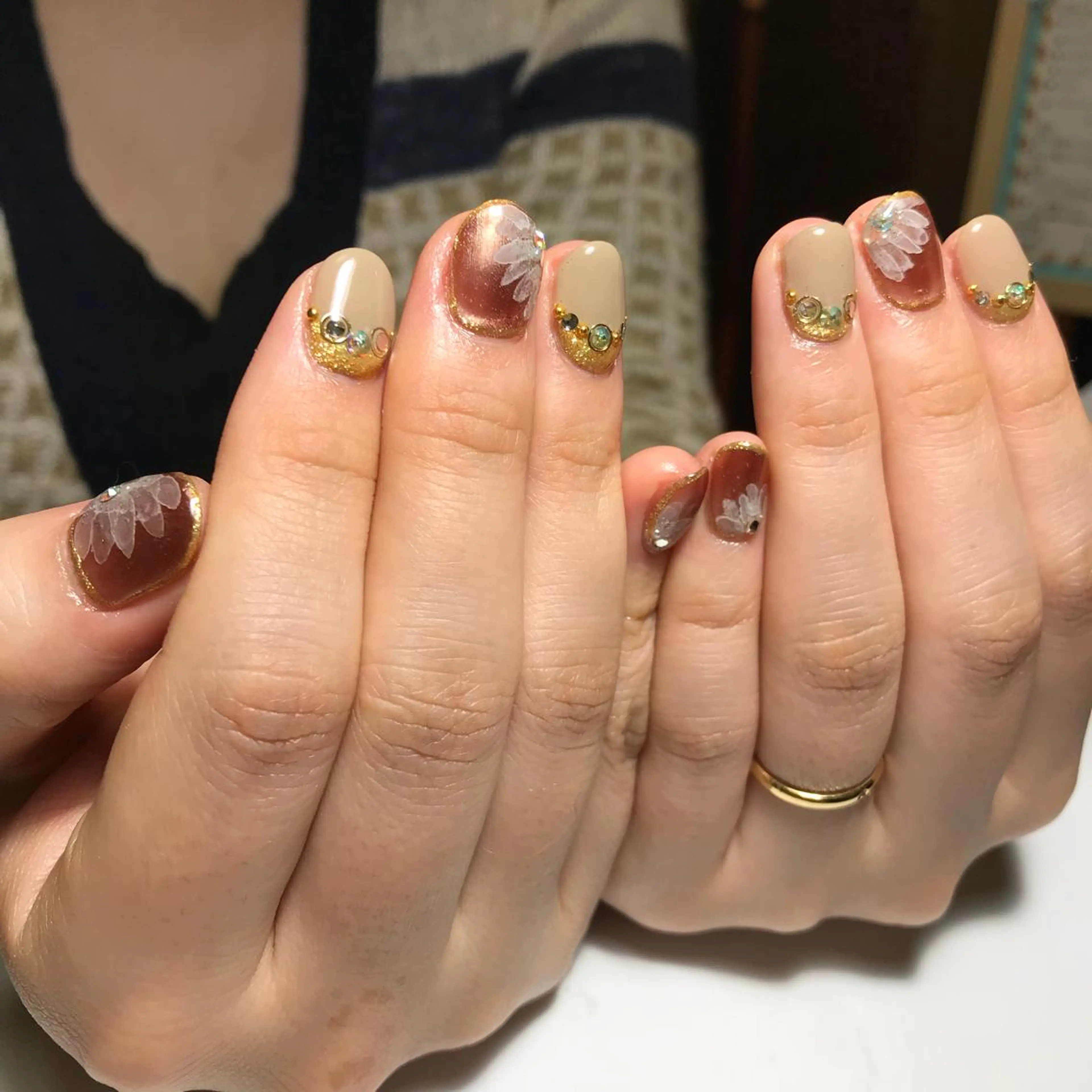 ネイル フラワーネイル ブライダルネイル RireOne ~リルワン~のネイルデザイン