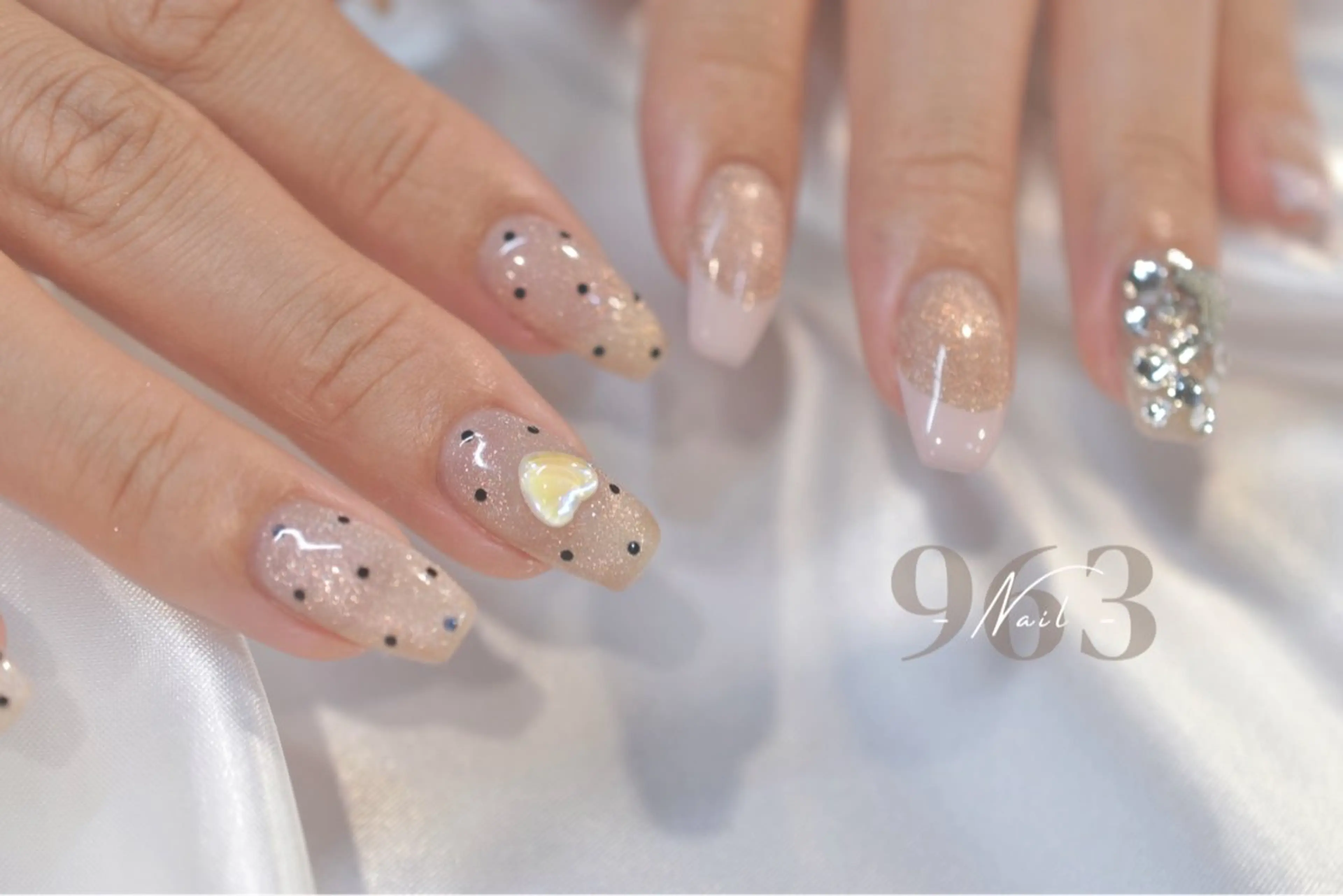 ネイル マグネットネイル 963.nail所属・【フィルイン専門店】 KURUMIのネイルデザイン